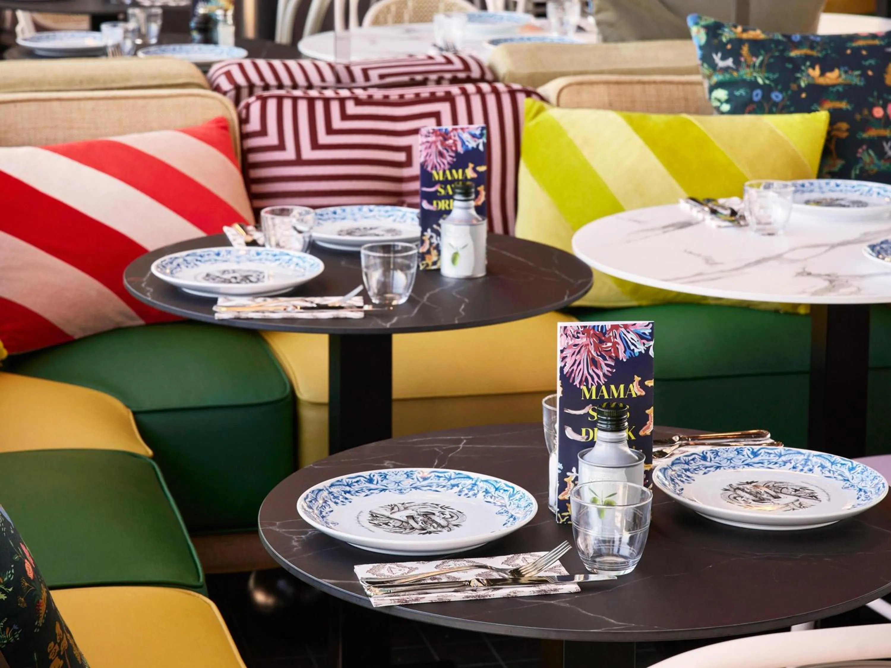 Restaurant/places to eat in Mama Shelter Rennes