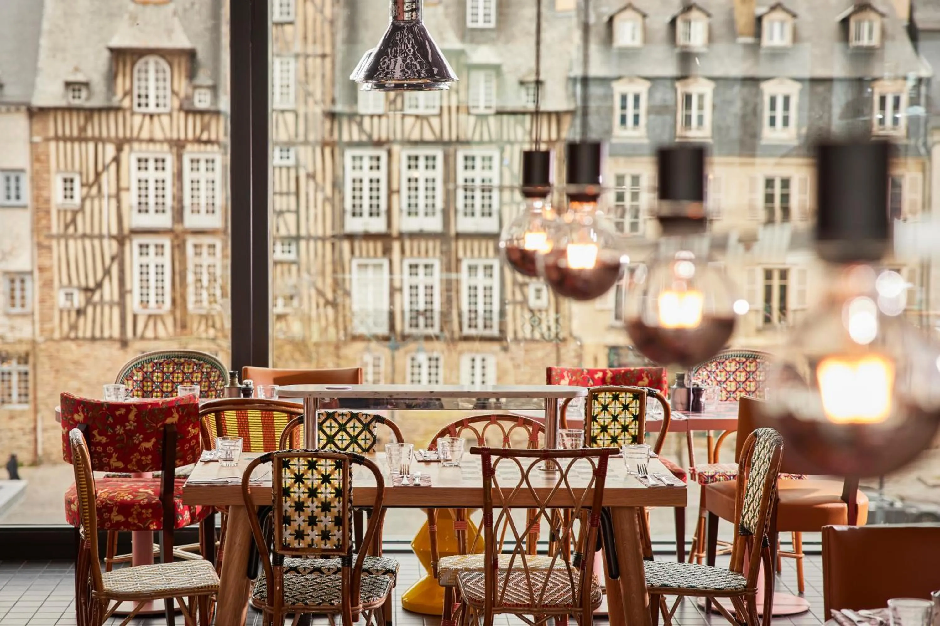 Restaurant/places to eat in Mama Shelter Rennes