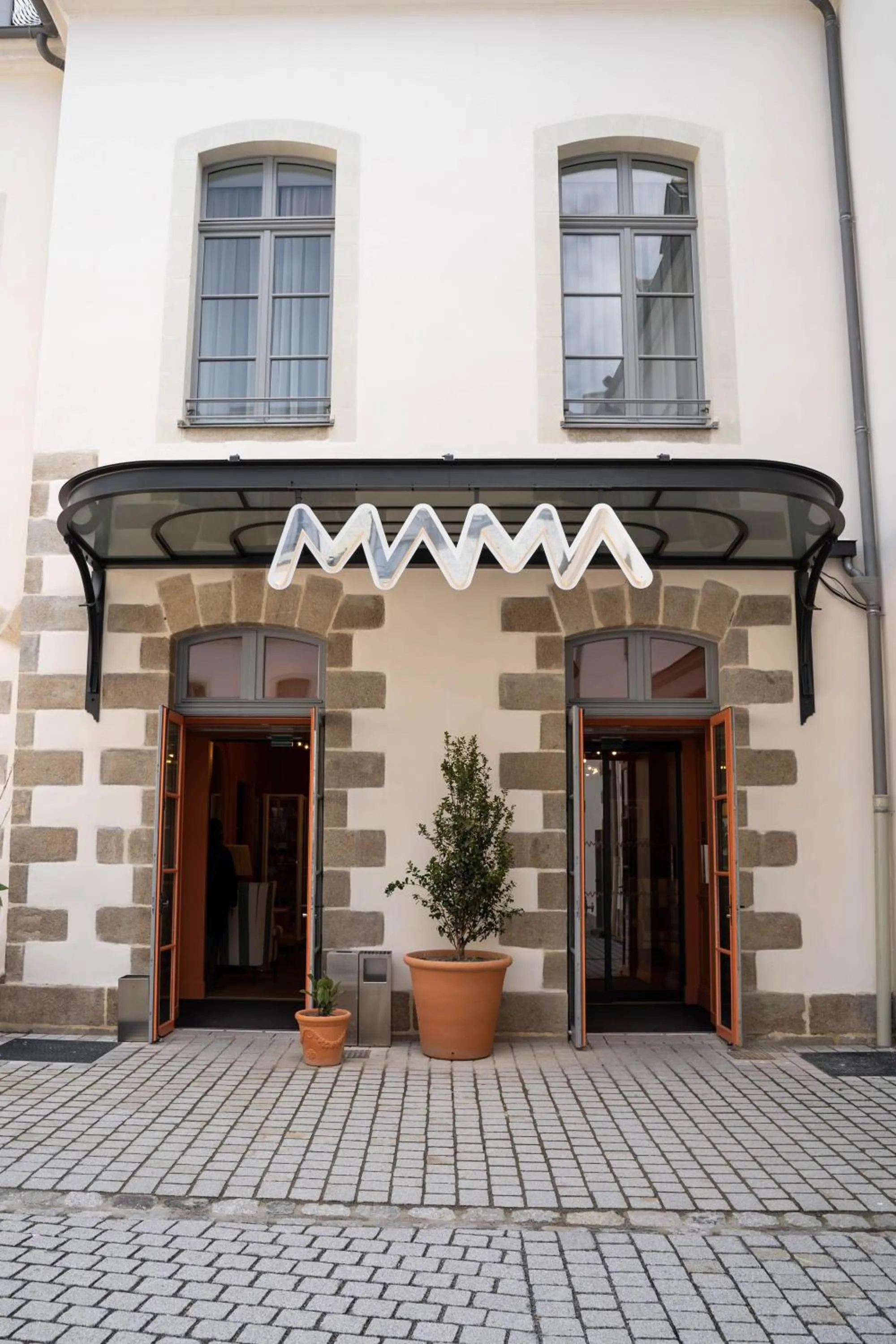 Property building in Mama Shelter Rennes