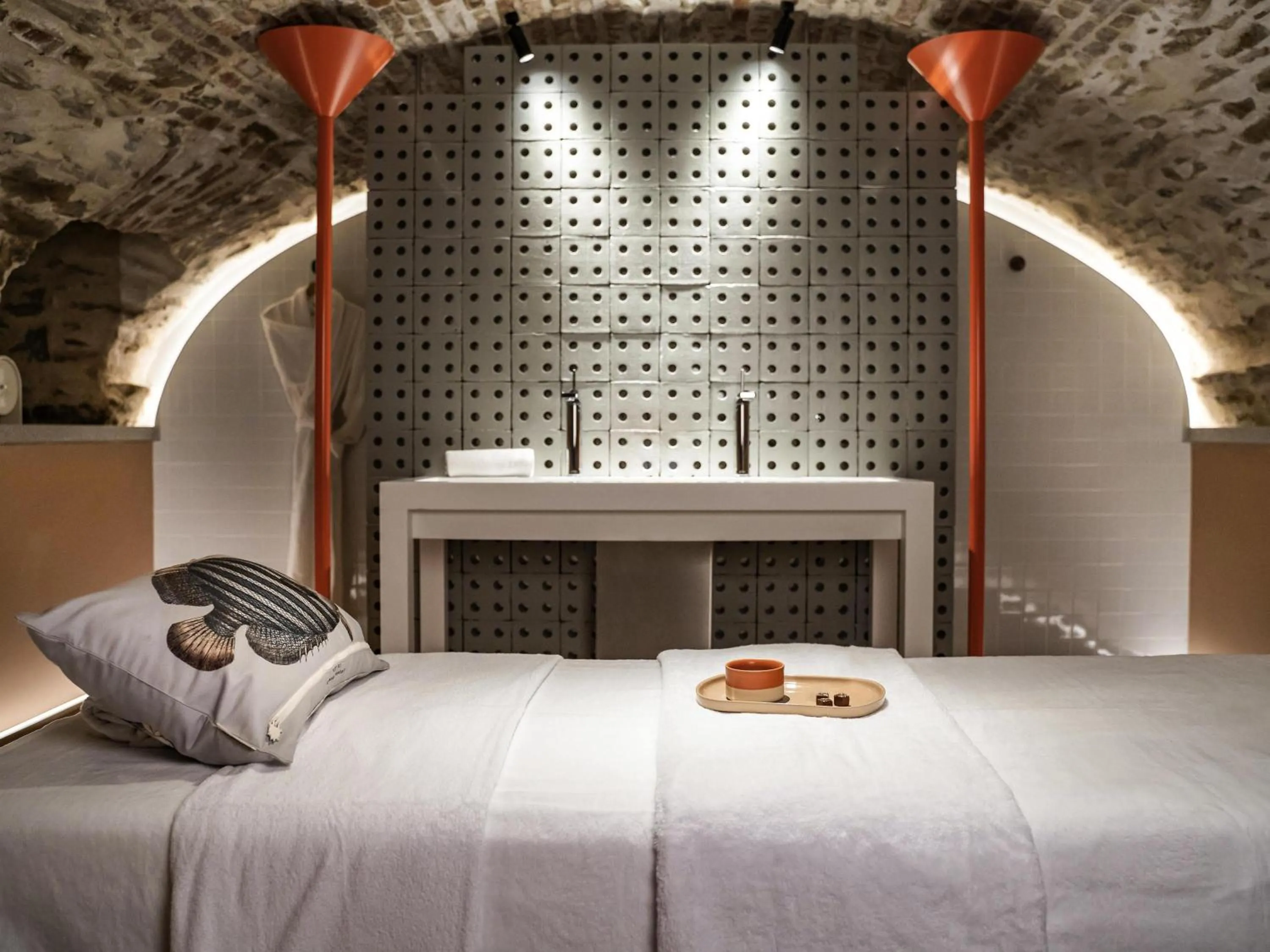 Spa and wellness centre/facilities, Bed in Mama Shelter Rennes