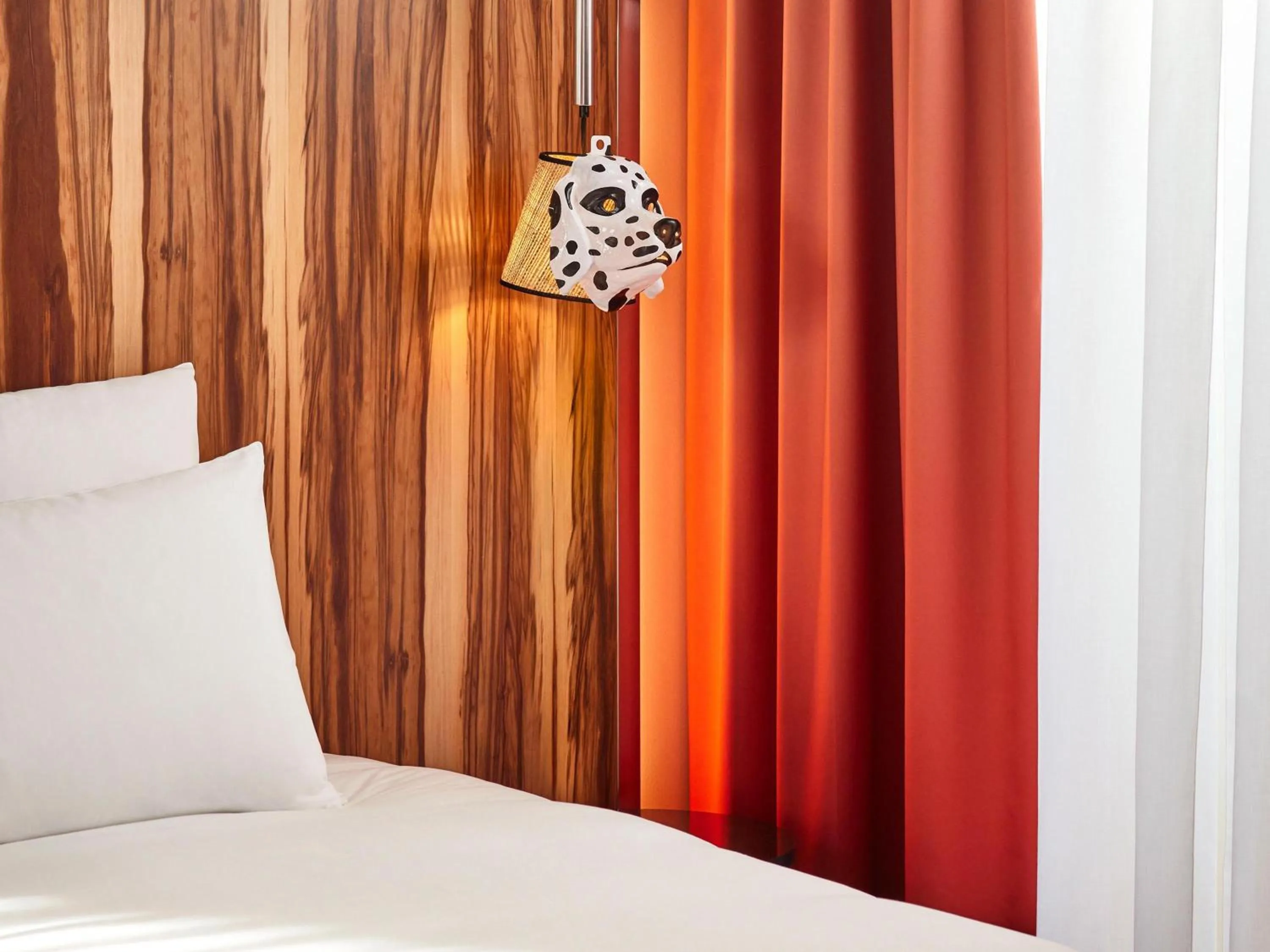 Bedroom, Bed in Mama Shelter Rennes