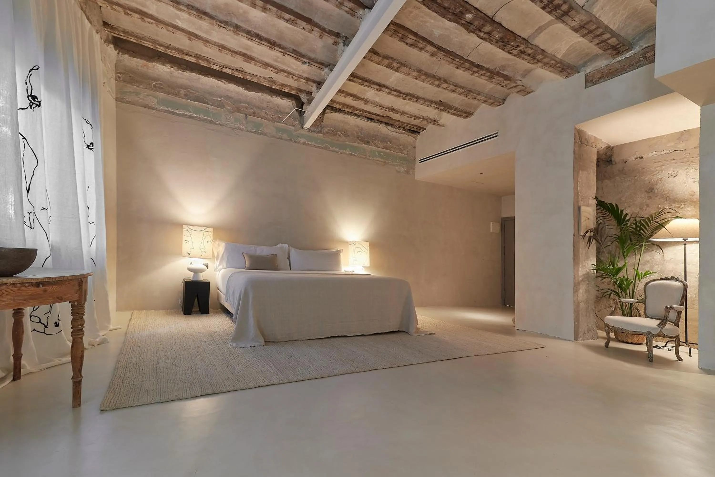 Bedroom, Bed in Hotel Avenida