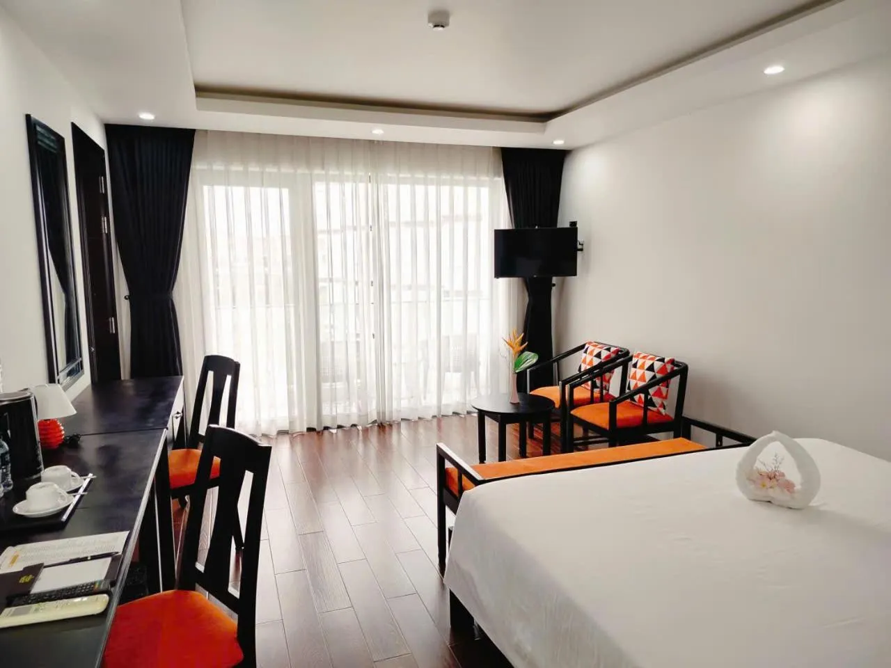 Bed in Gem Riverside Hotel Hoi An