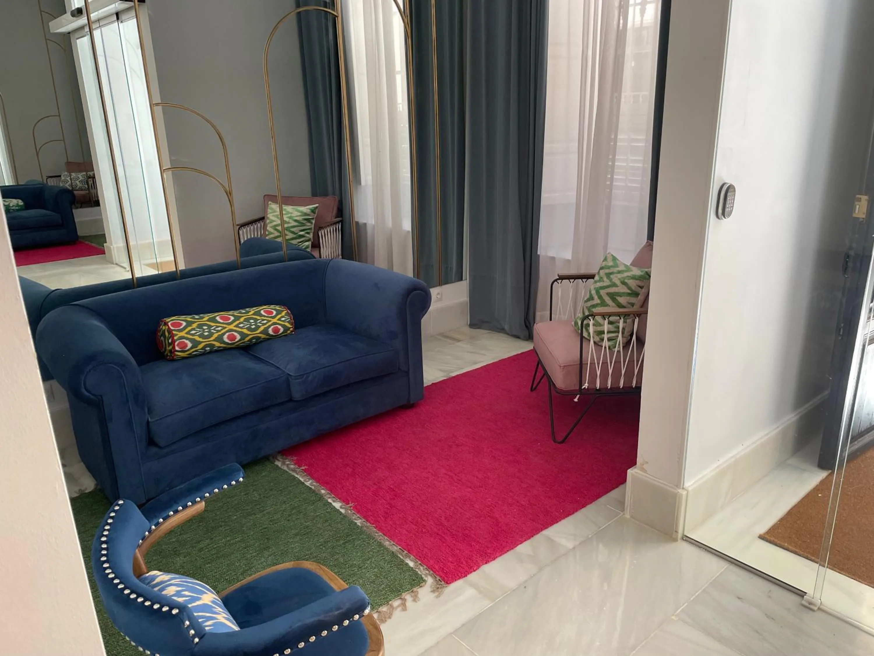 Living room in Hostal Hom Museo