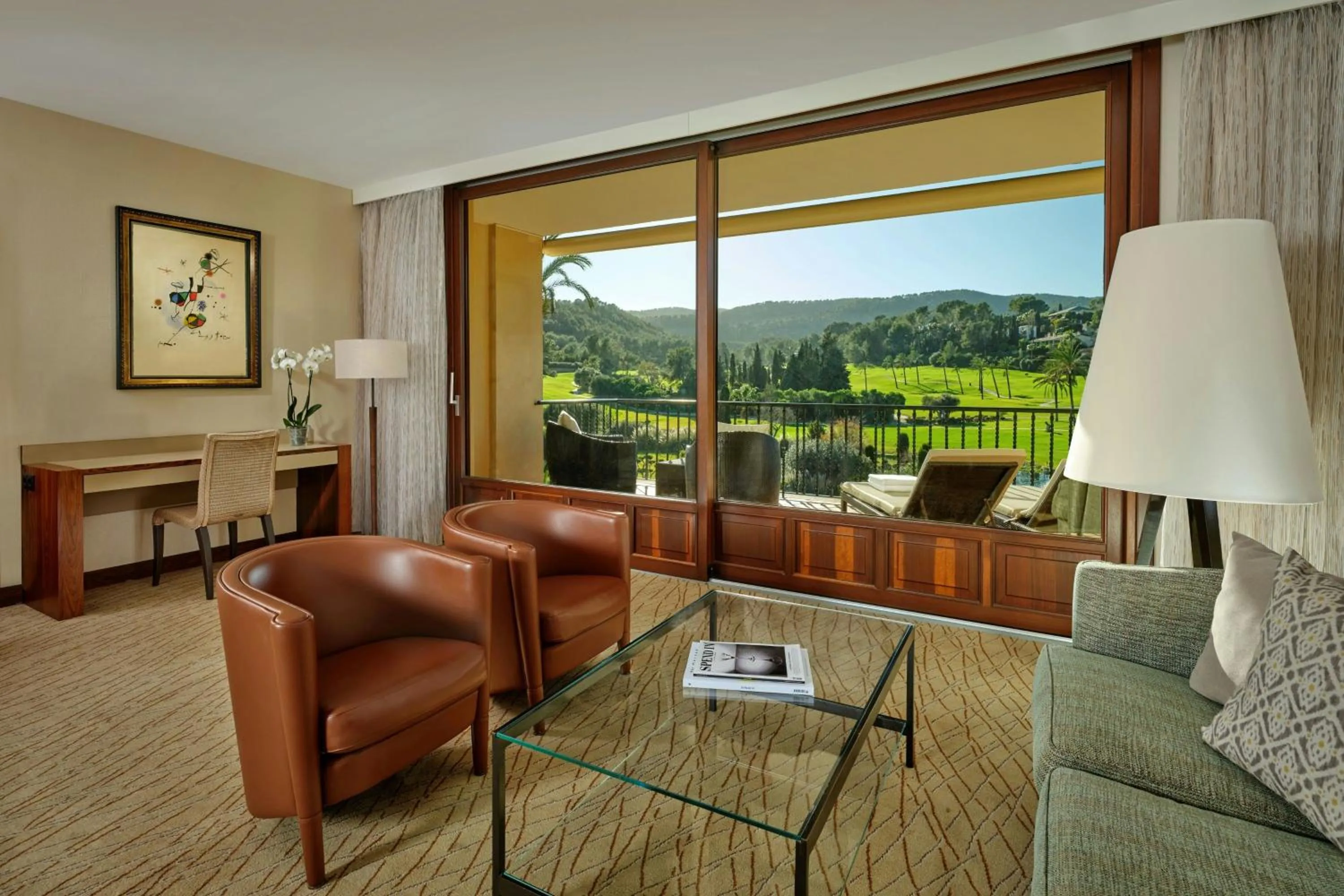 Living room in Sheraton Mallorca Arabella Golf Hotel