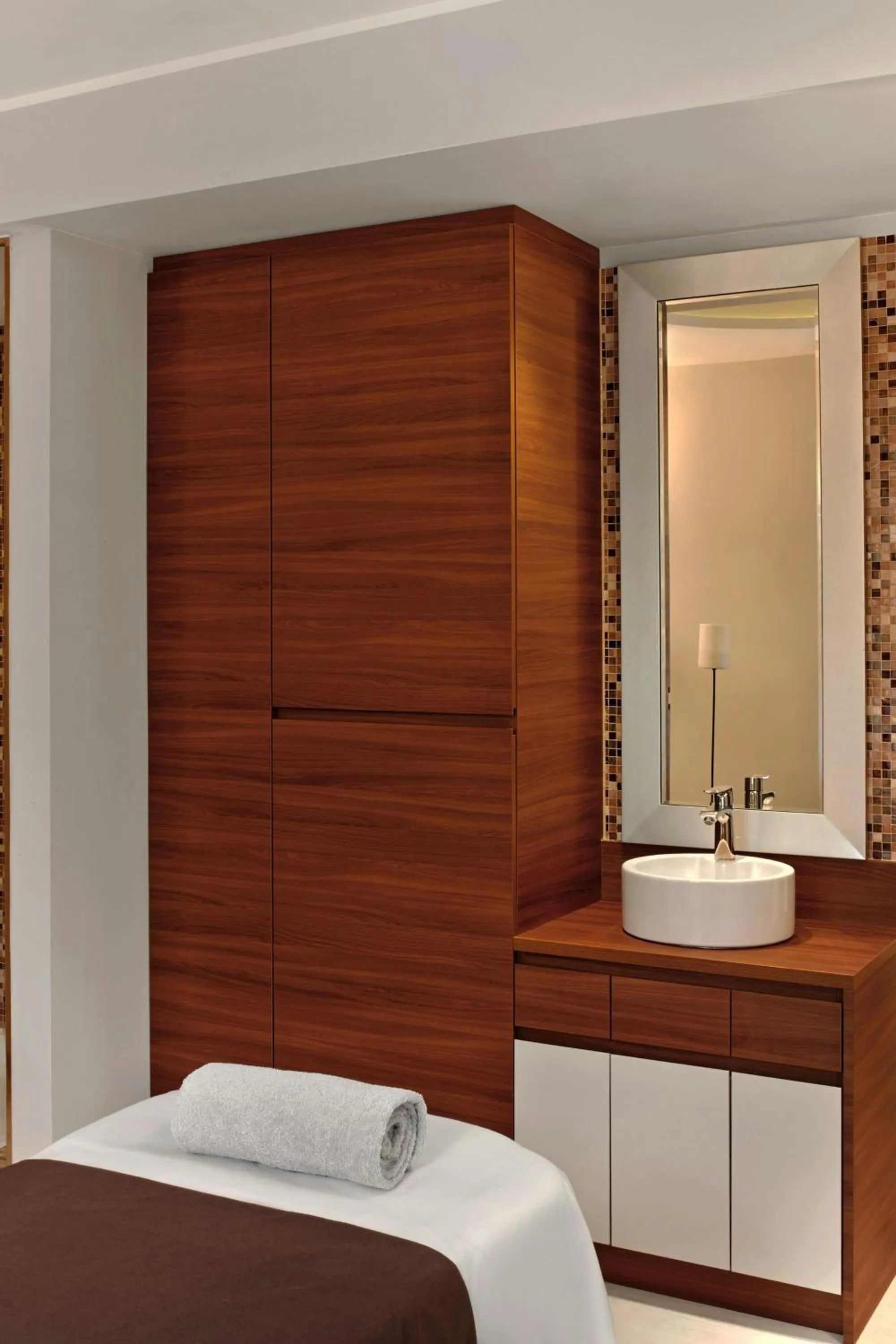 Spa and wellness centre/facilities, Bed in Sheraton Mallorca Arabella Golf Hotel