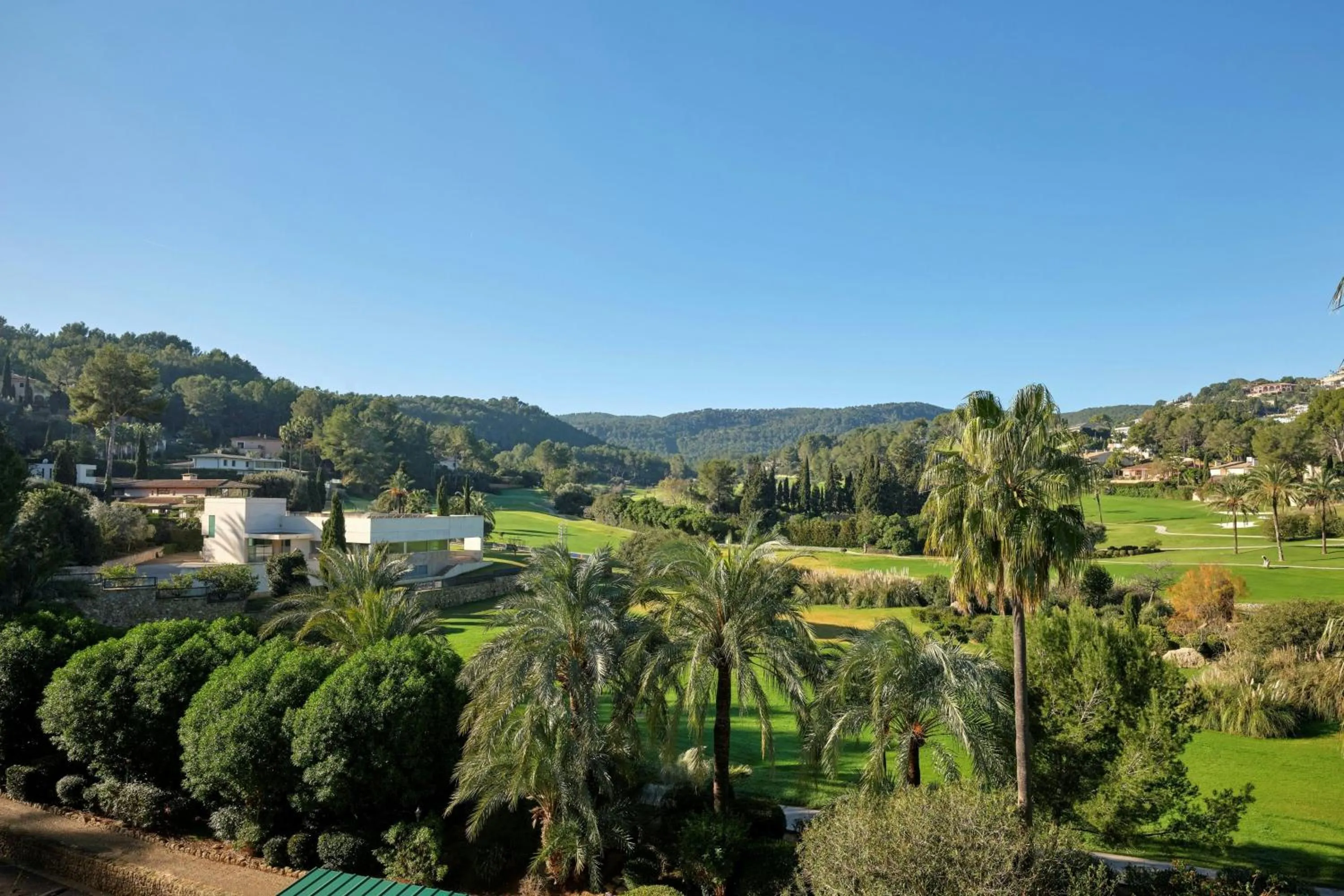 Photo of the whole room in Sheraton Mallorca Arabella Golf Hotel