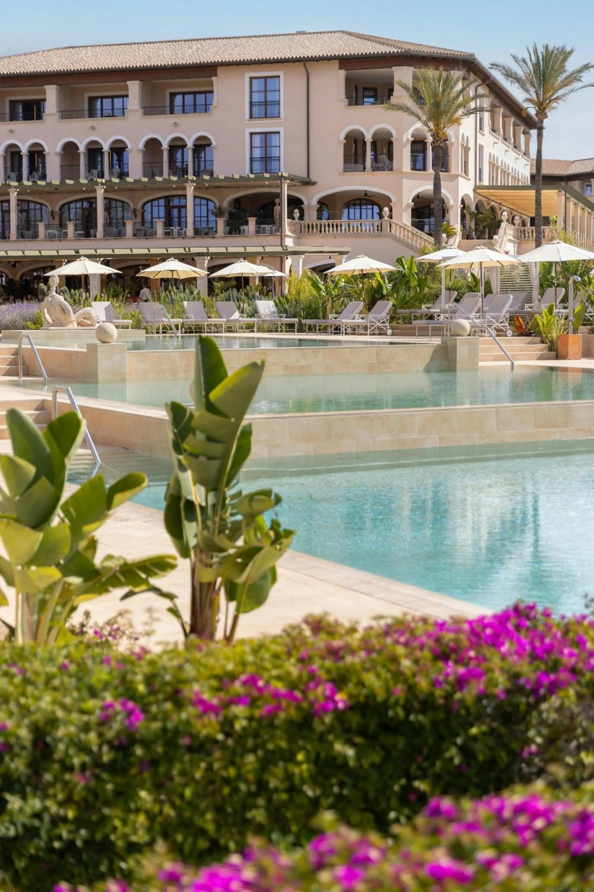 Swimming pool in The St. Regis Mardavall Mallorca Resort