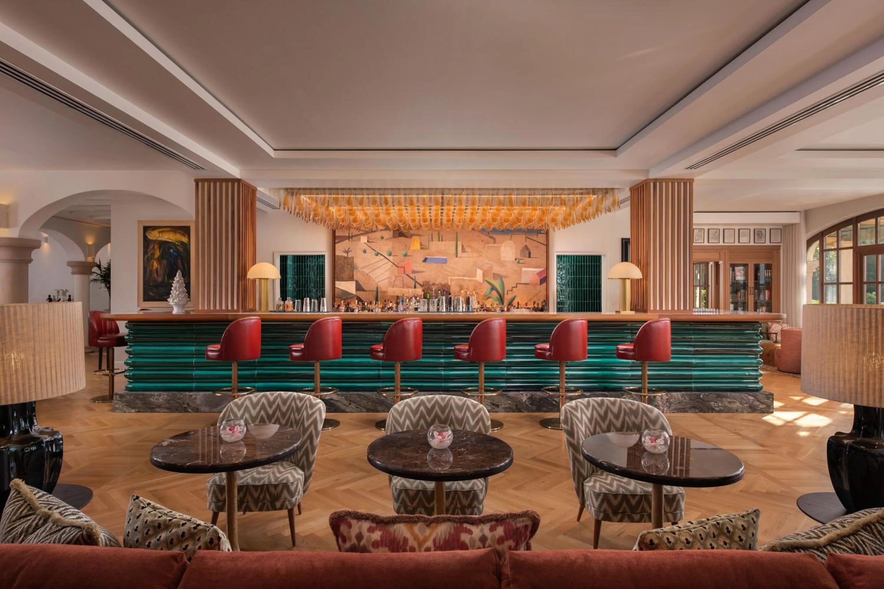 Lounge or bar in The St. Regis Mardavall Mallorca Resort