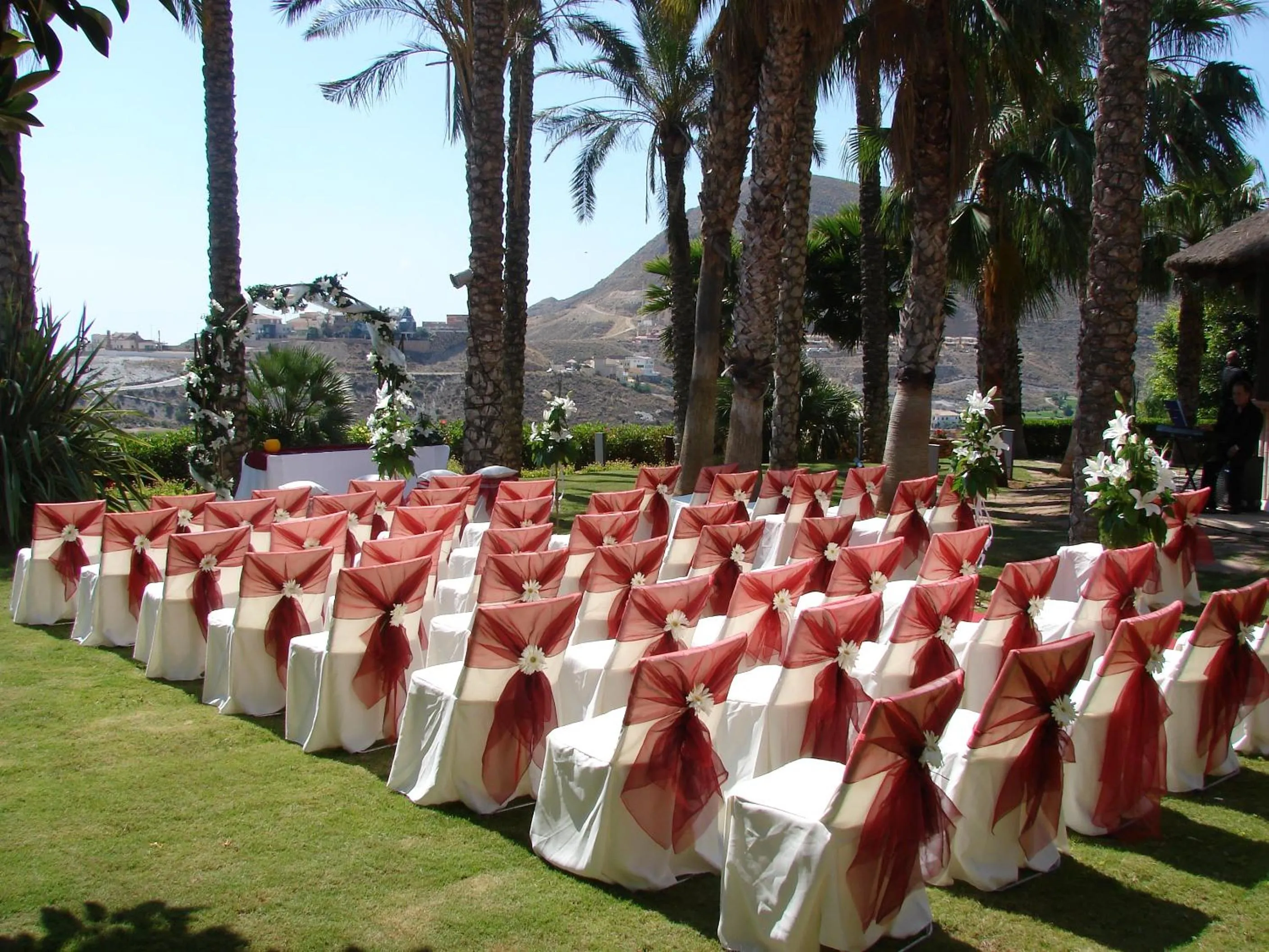 Garden in Hotel Envia Almería Spa & Golf