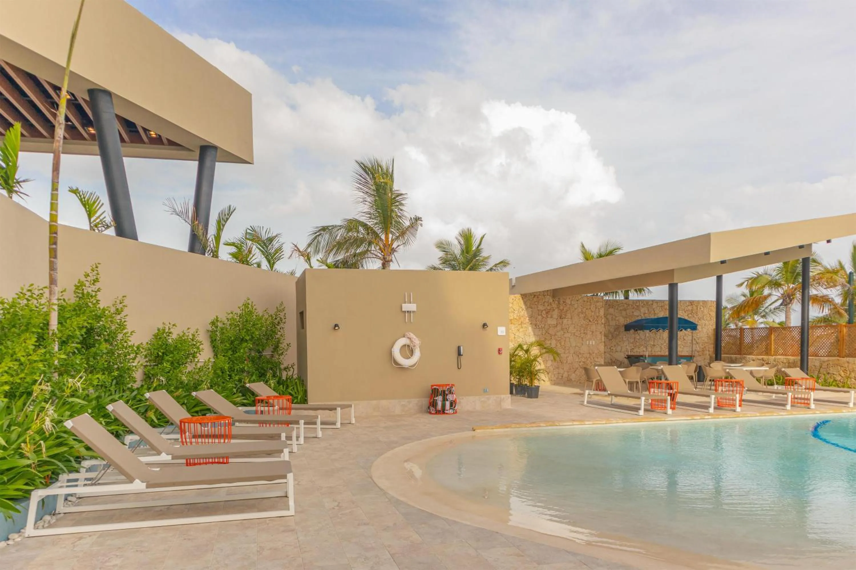 Pool view in Hilton Garden Inn La Romana