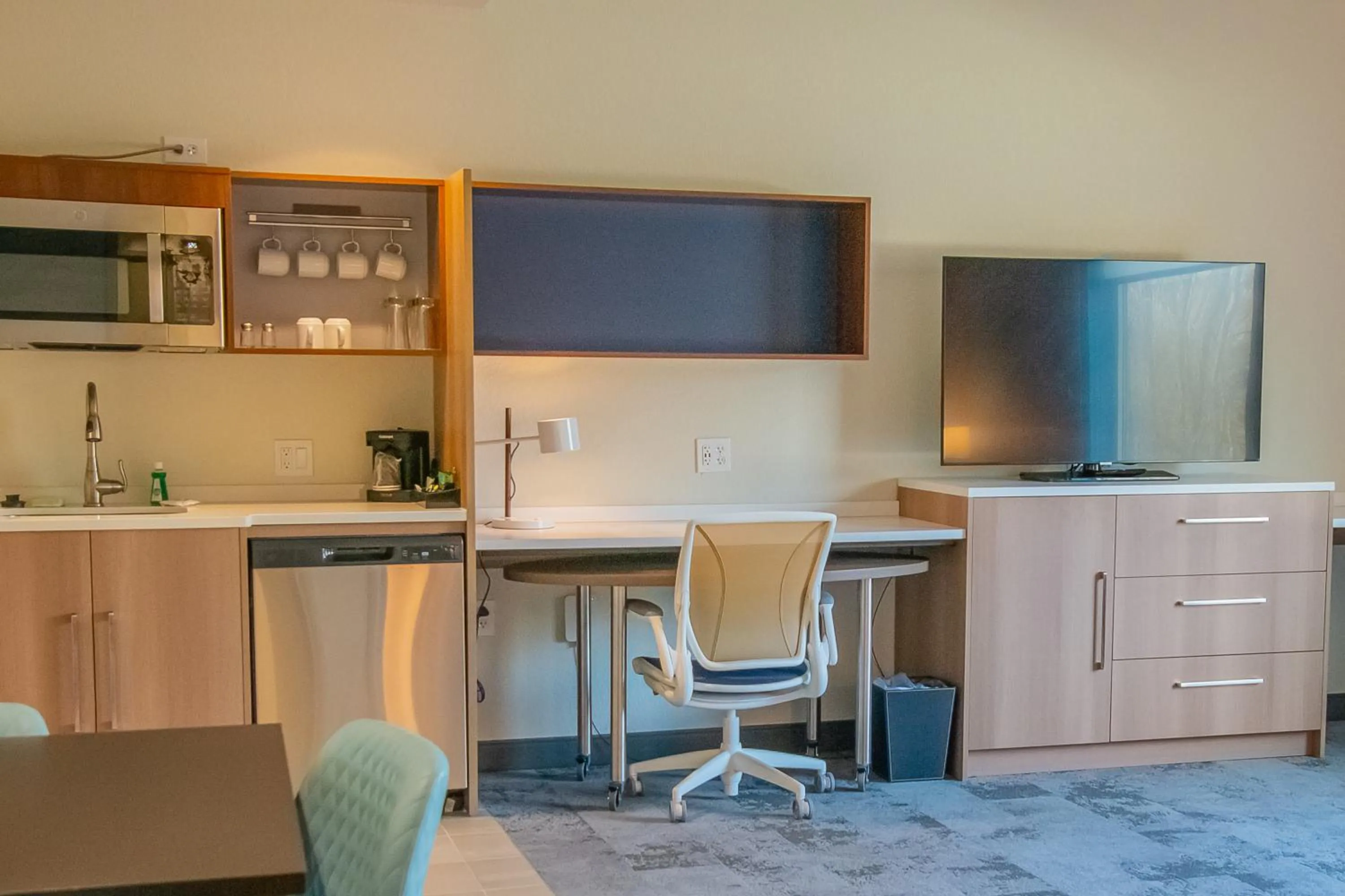 Photo of the whole room in Home2 Suites By Hilton Logansport