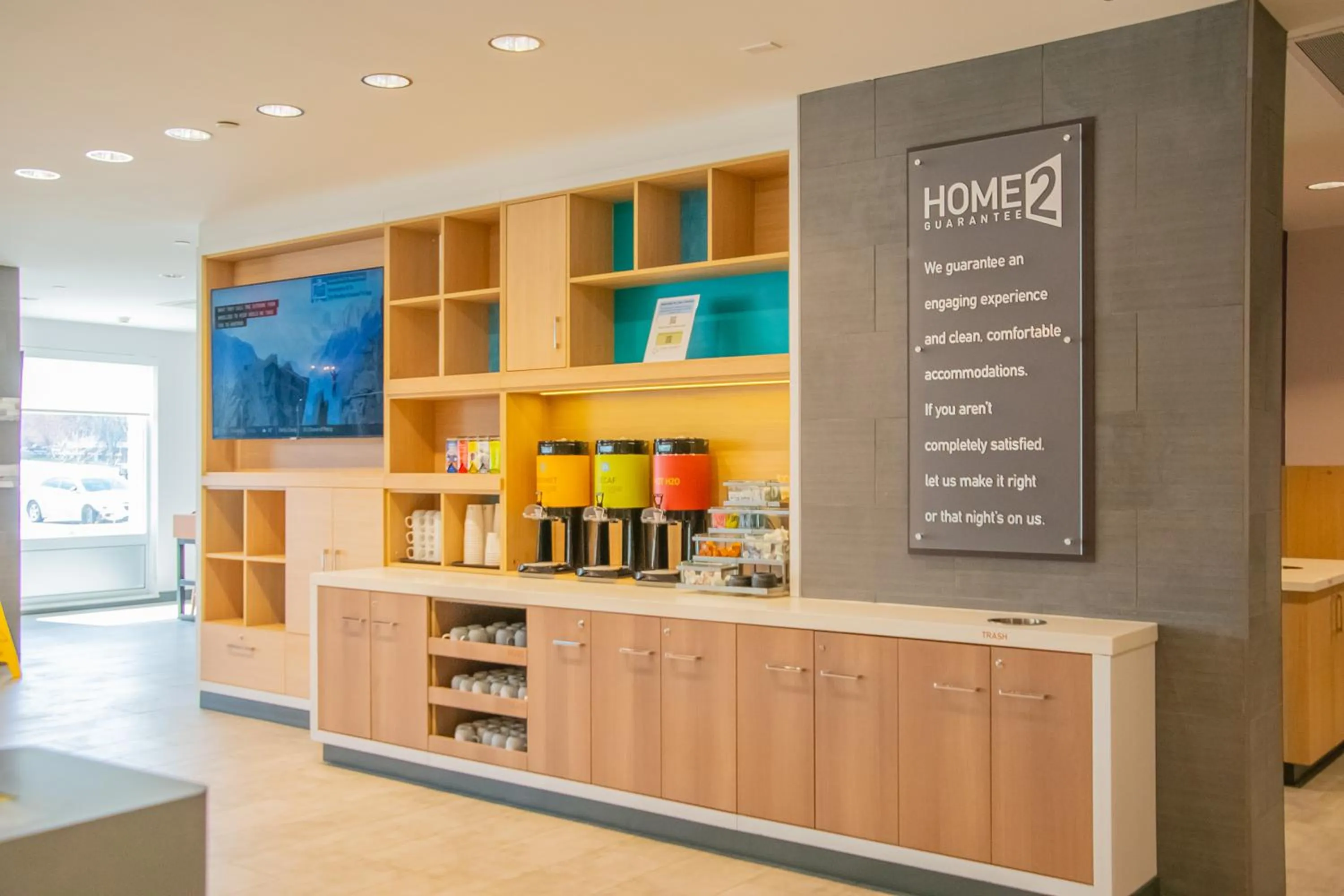 Coffee/tea facilities in Home2 Suites By Hilton Logansport