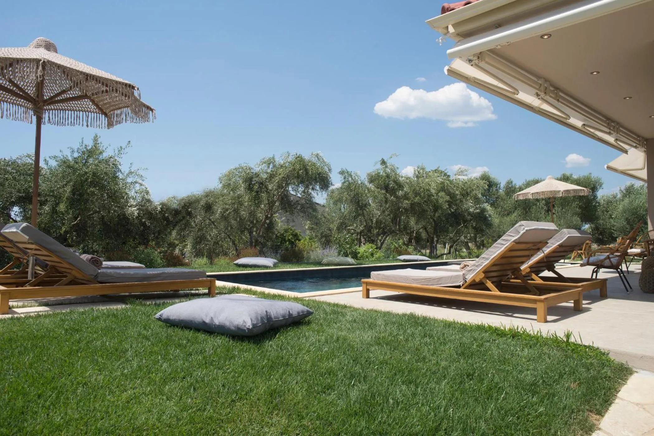 Garden in Elaia Grove