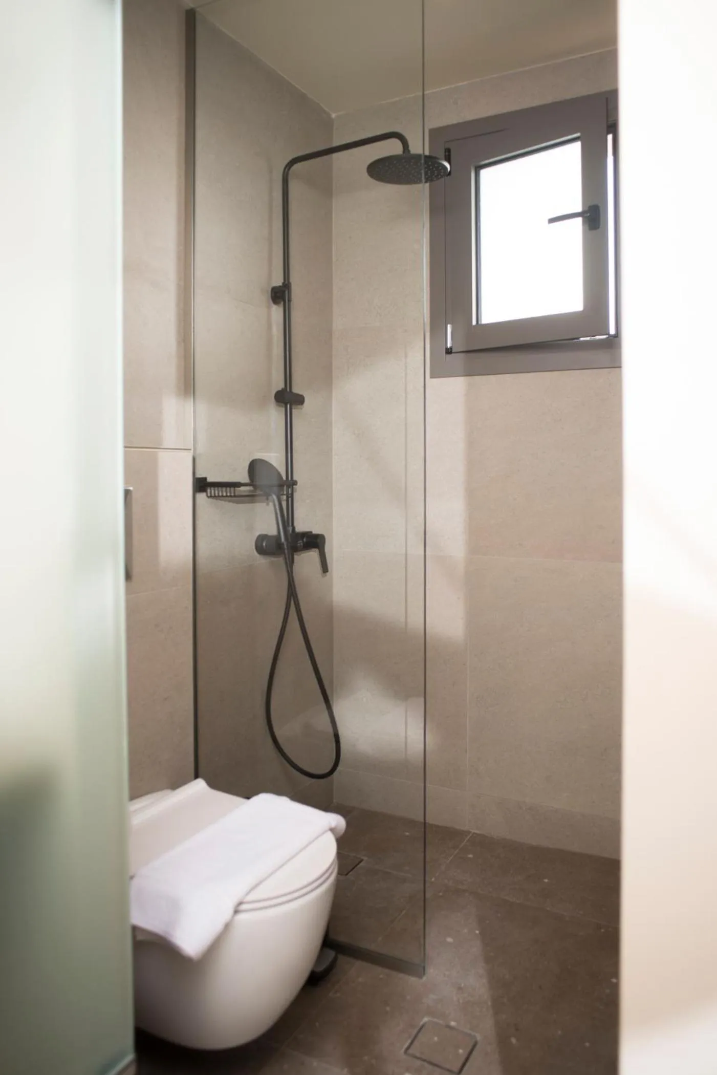 Shower in Elaia Grove