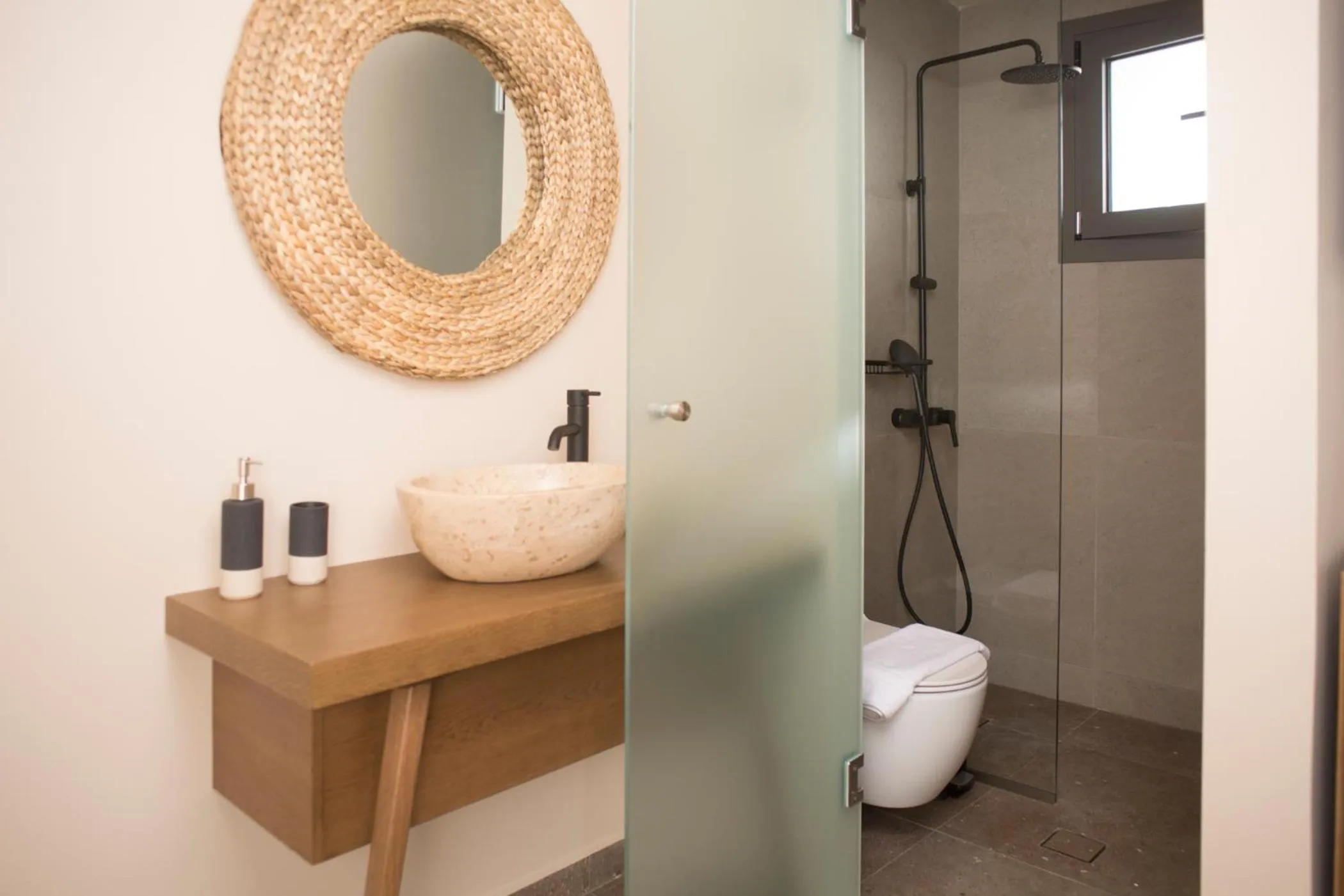 Shower in Elaia Grove