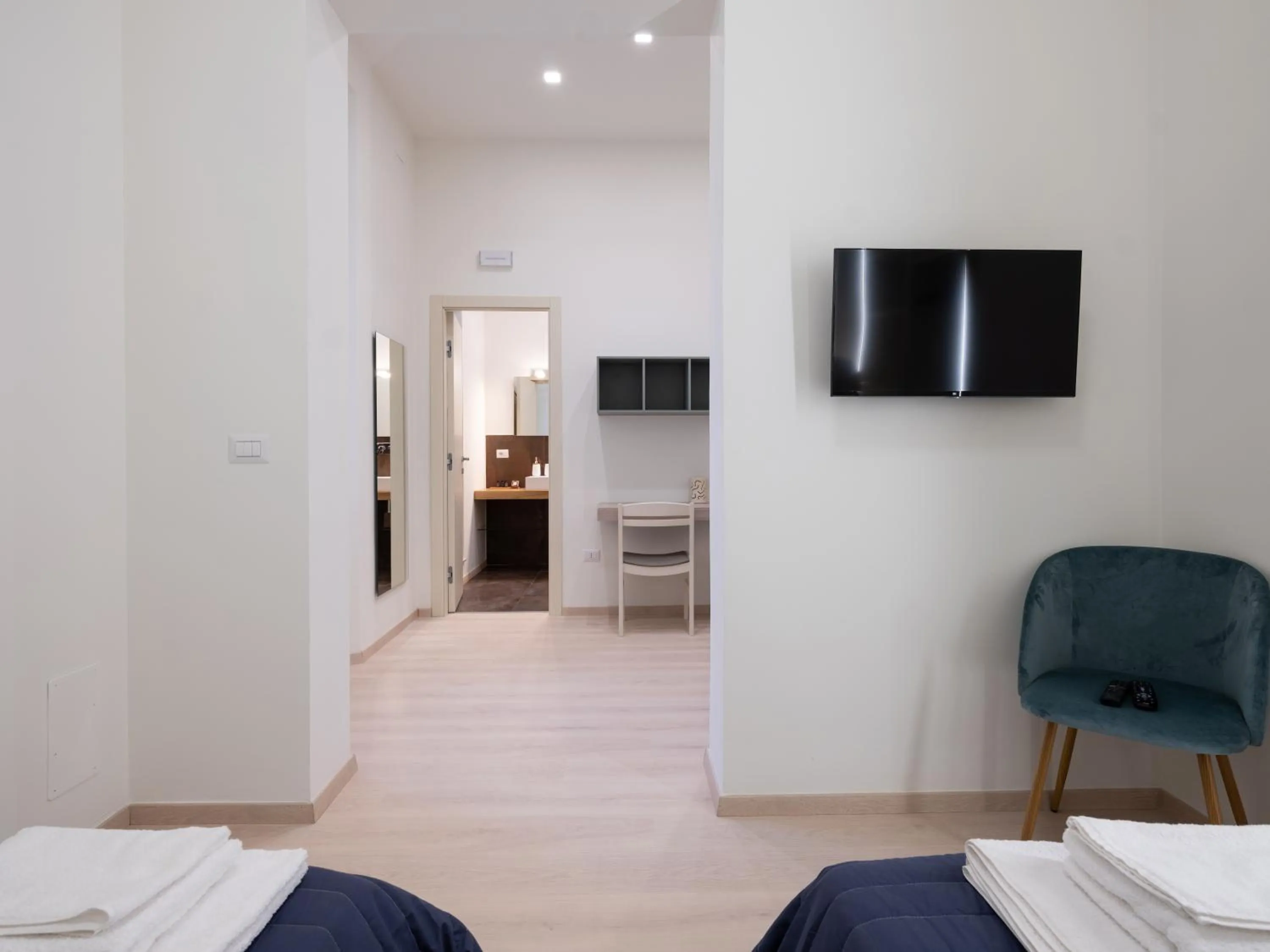 TV and multimedia, TV/Entertainment Center in MY HOUSE URBAN LUXURY B&B