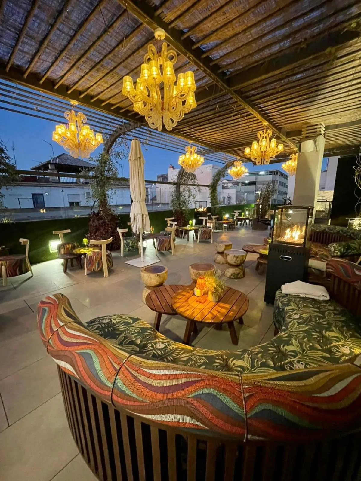 Property building in Mariposa Hotel Malaga