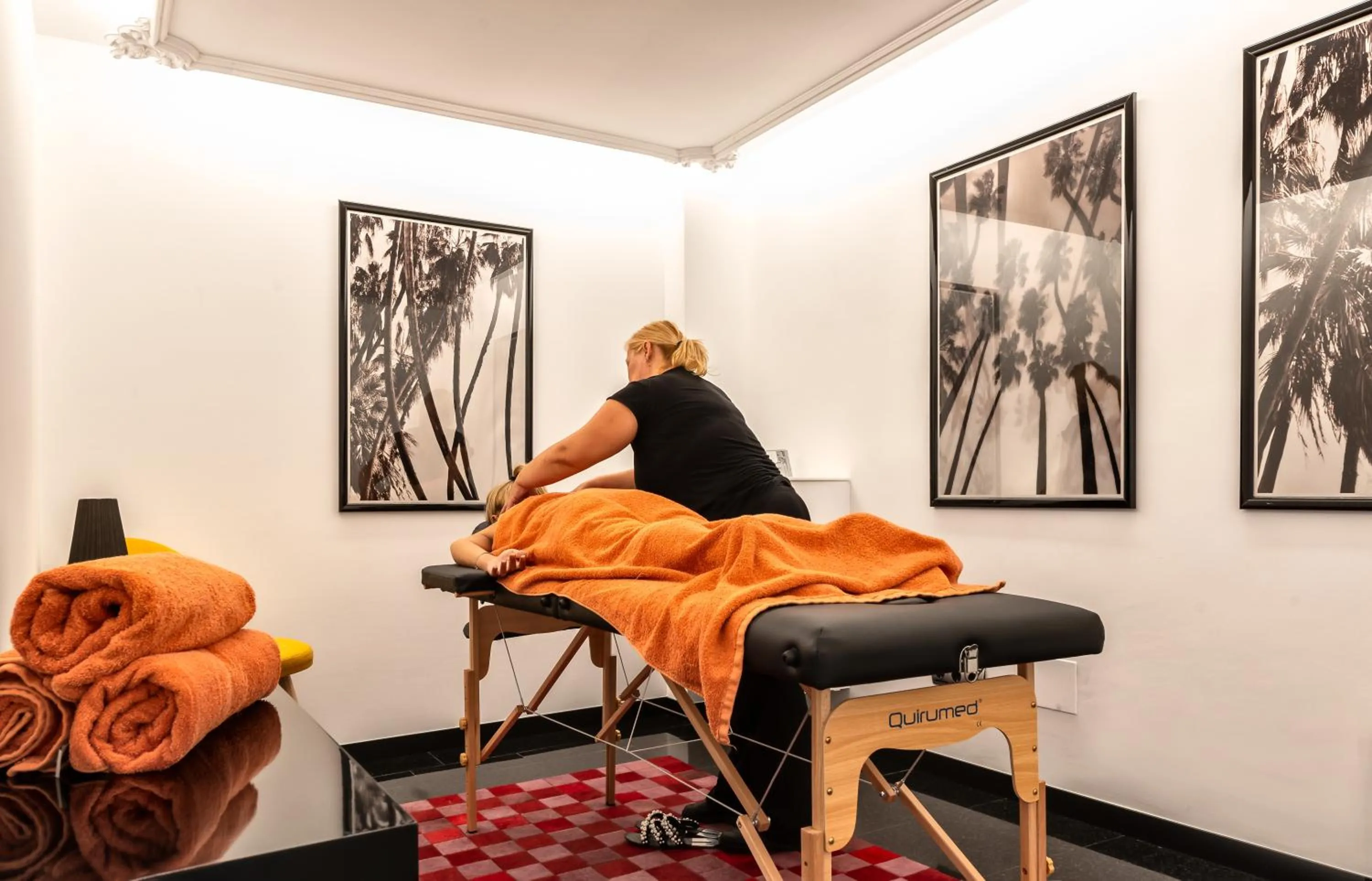Massage in Mariposa Hotel Malaga