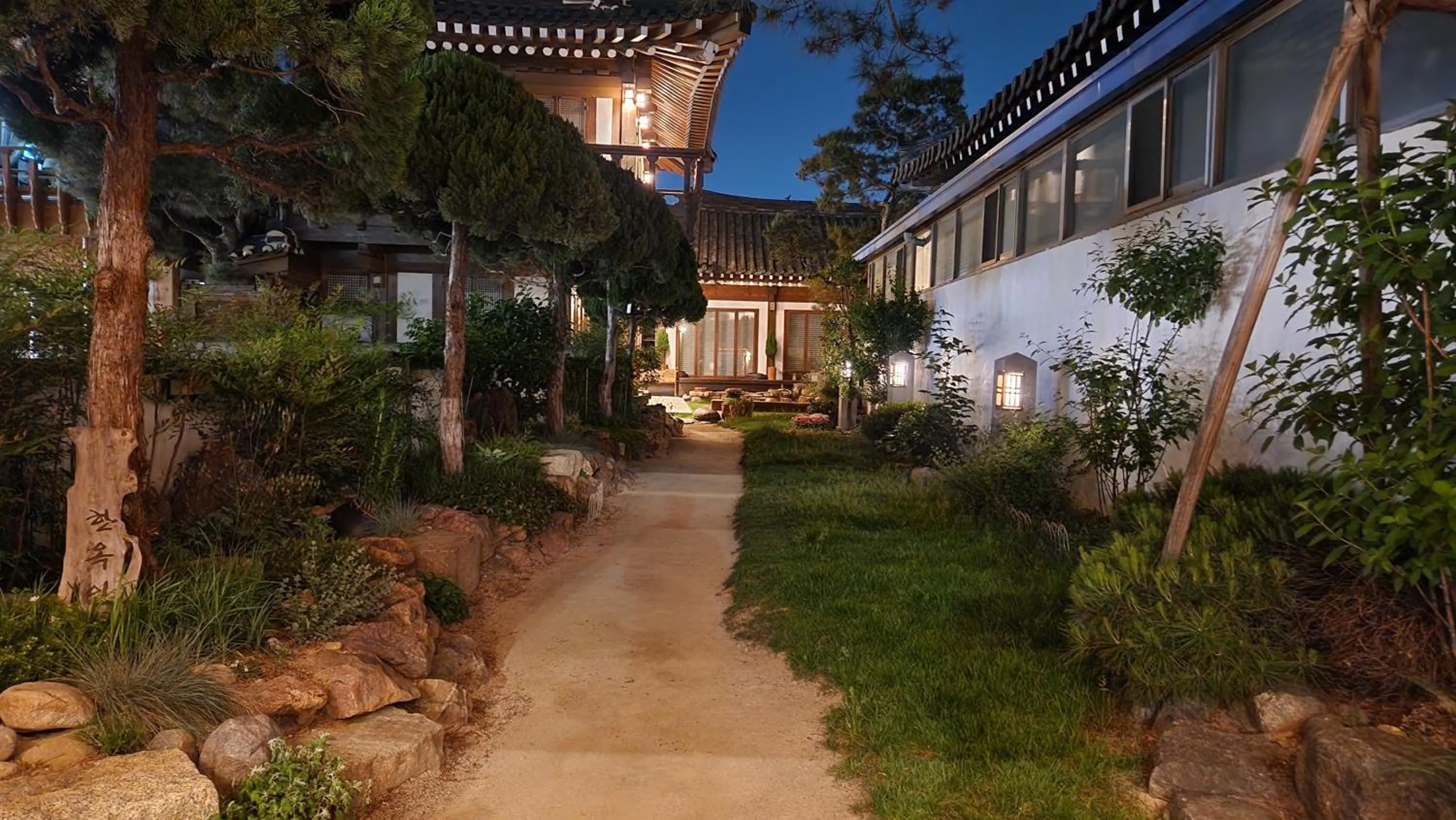 Garden view in HanokInn