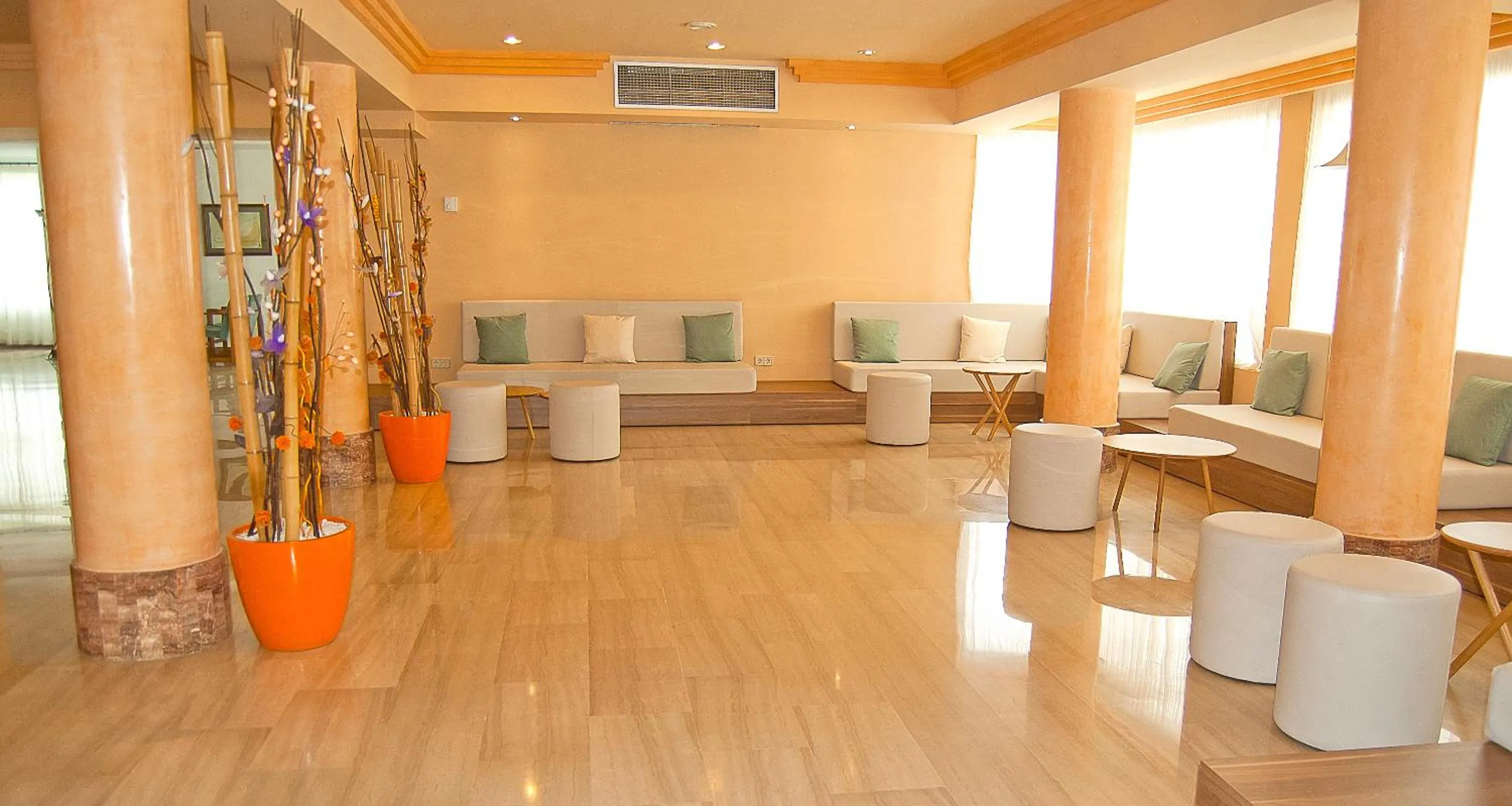 Lobby or reception in BQ Sarah -Adults Only