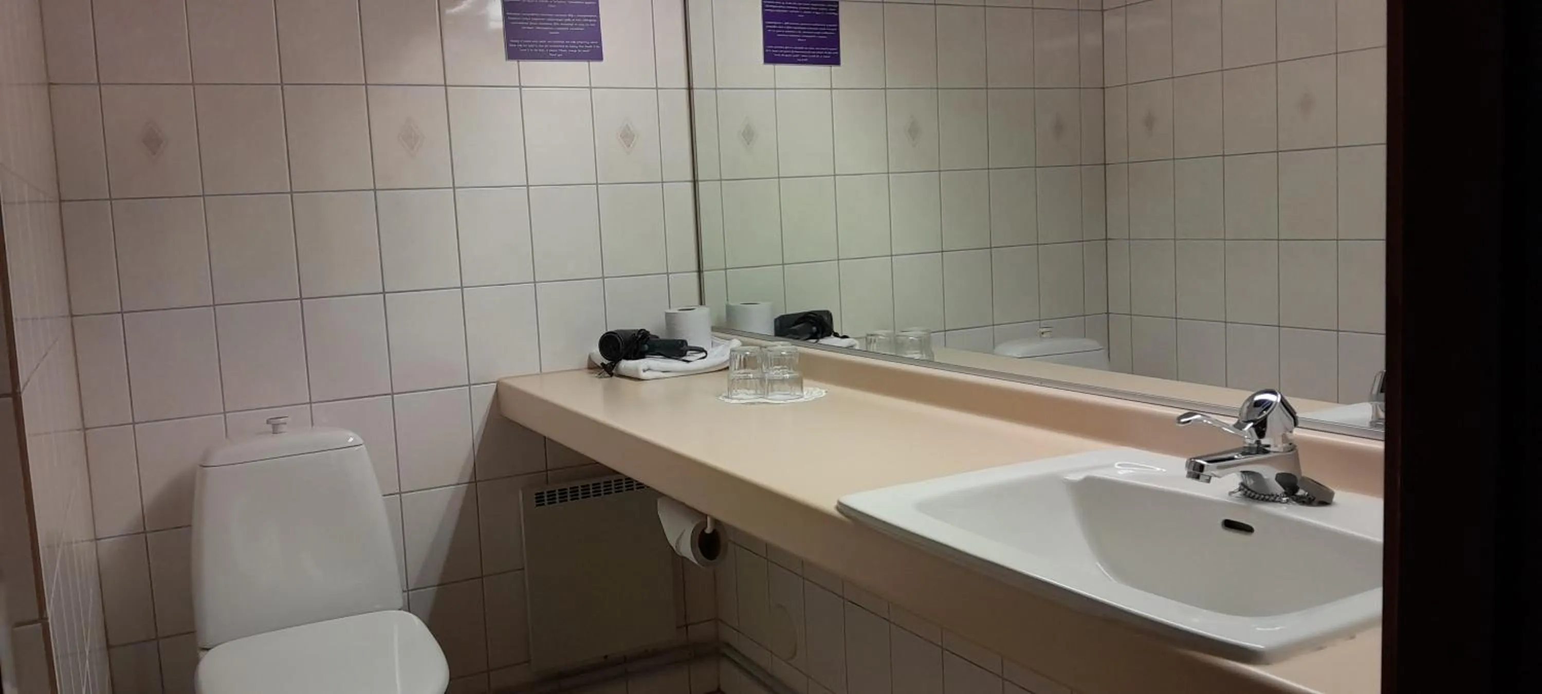 Bathroom in Hotelli Leikari