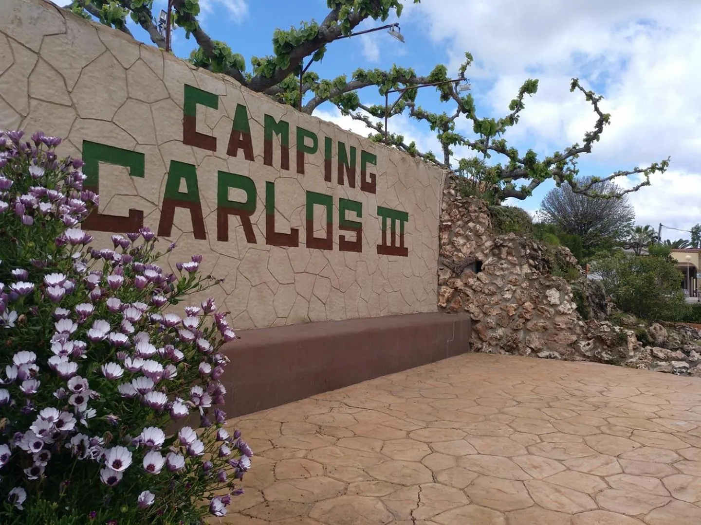Property logo or sign in Camping Carlos III