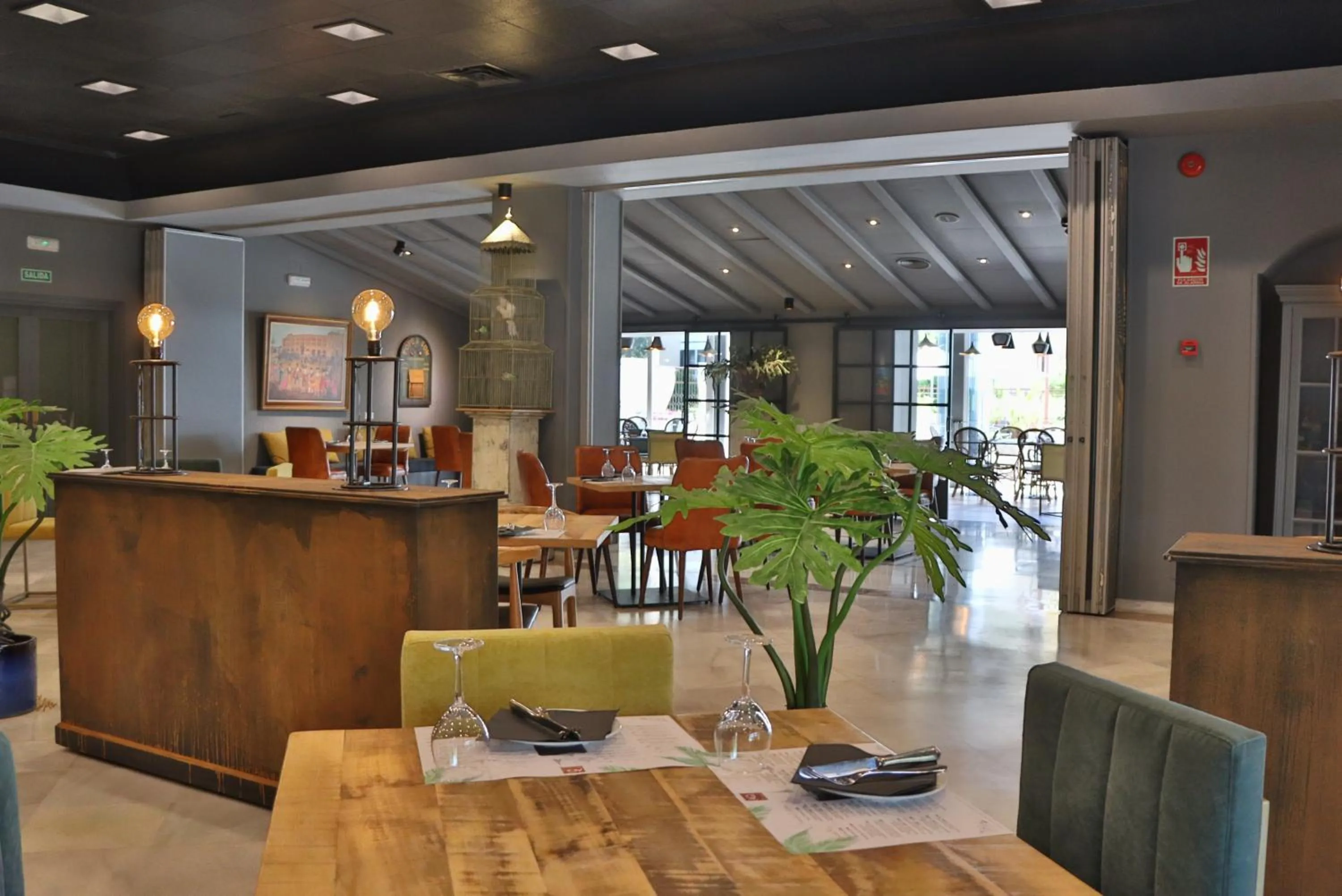 Restaurant/places to eat in Hotel Jerez & Spa