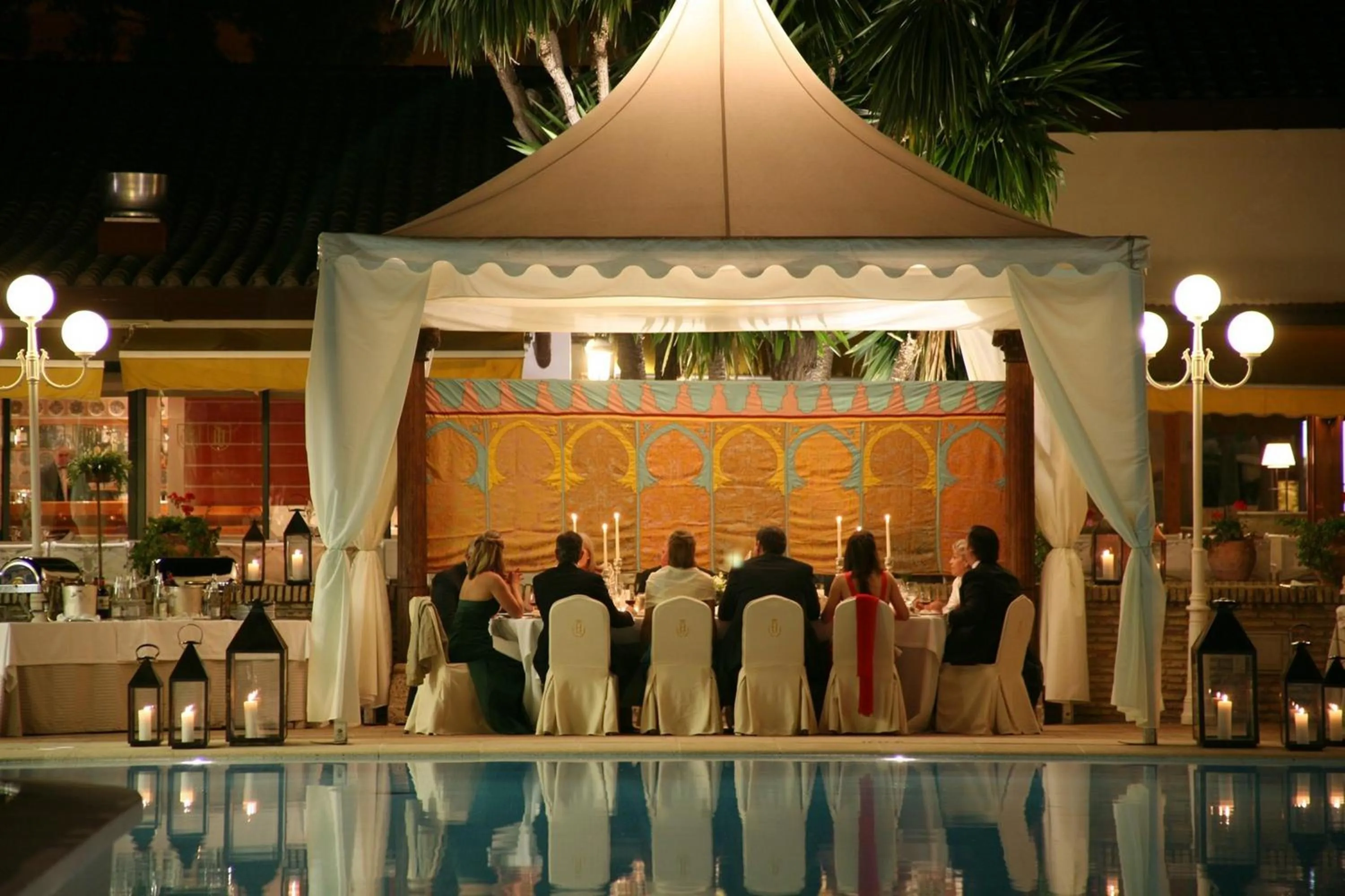 Restaurant/places to eat in Hotel Jerez & Spa