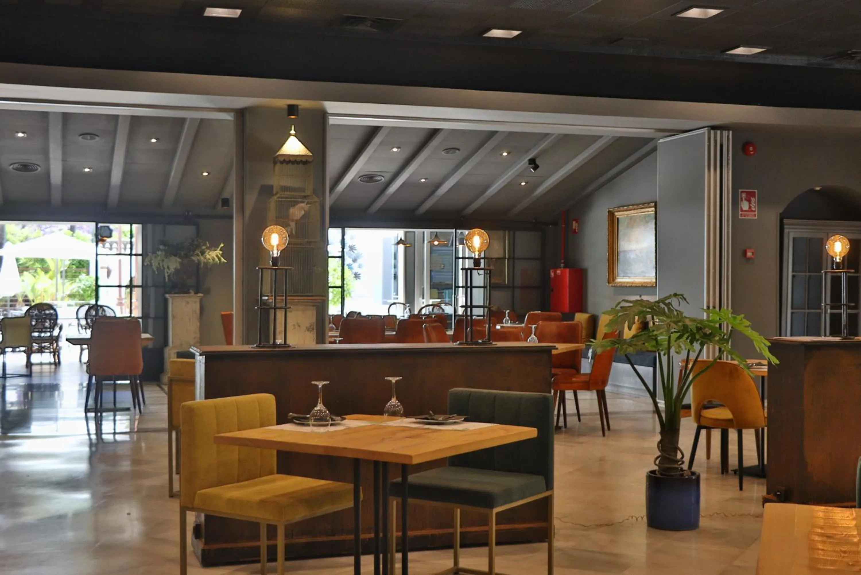 Restaurant/places to eat in Hotel Jerez & Spa
