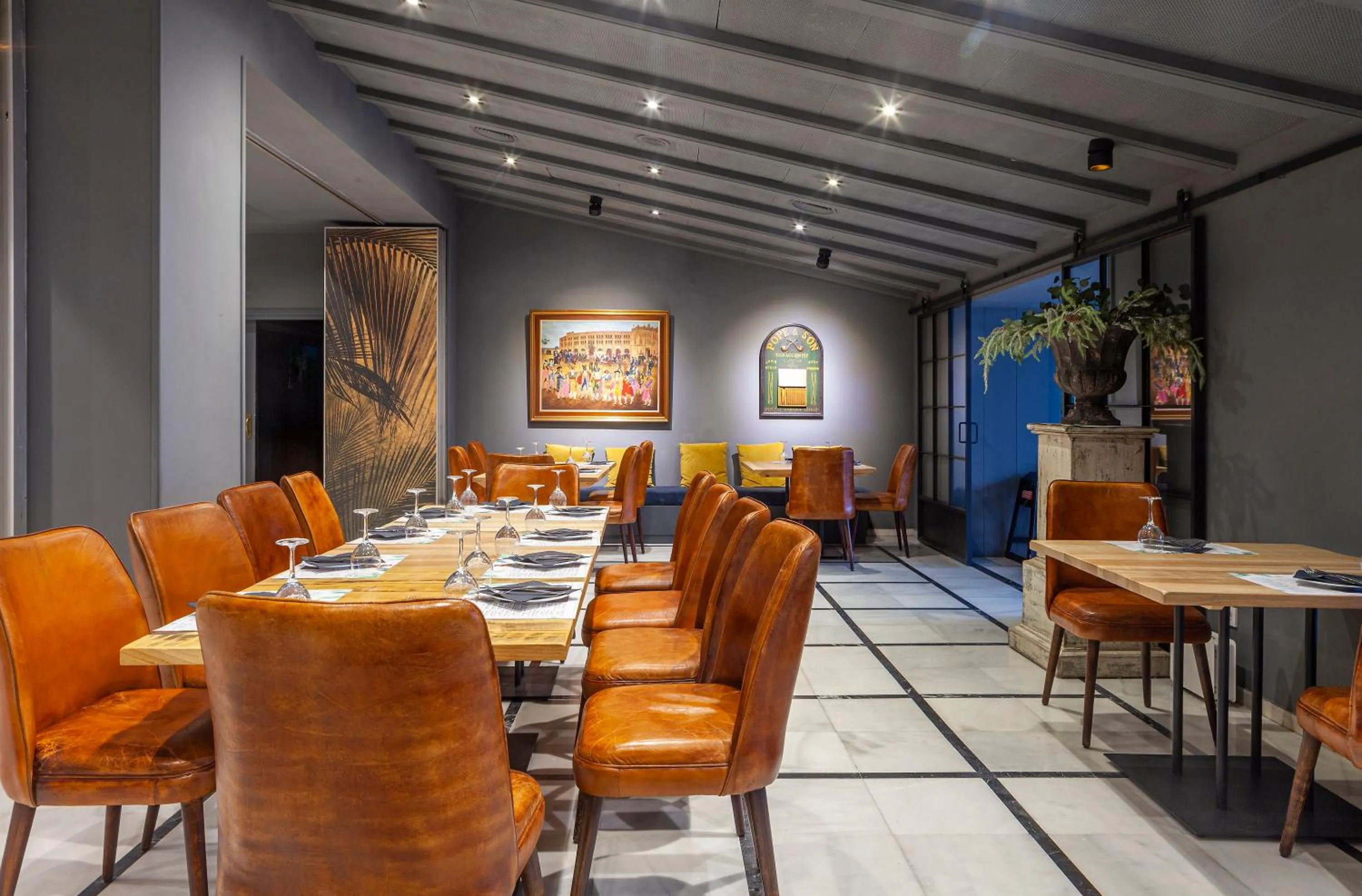 Restaurant/places to eat in Hotel Jerez & Spa