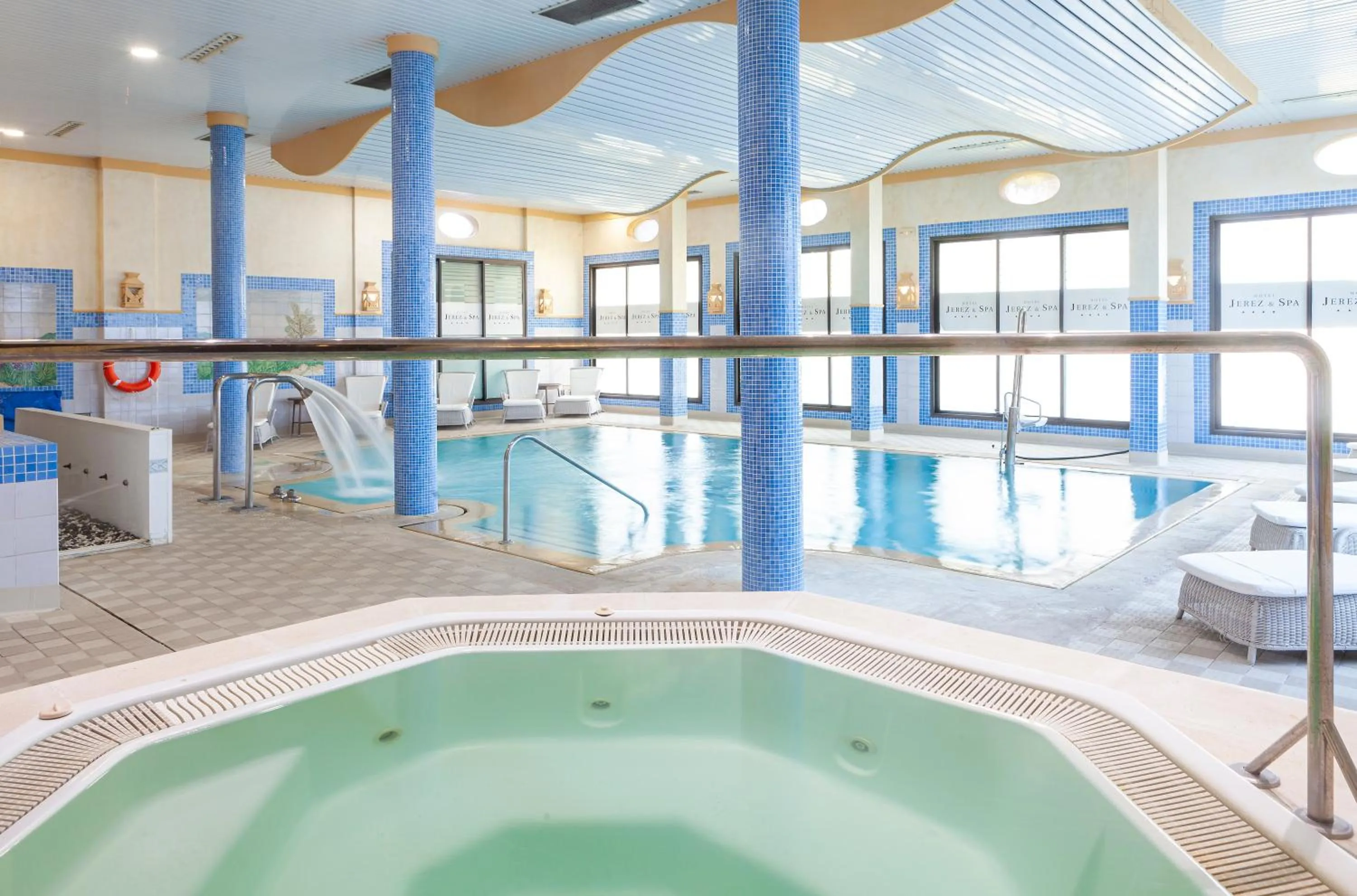 Spa and wellness centre/facilities in Hotel Jerez & Spa