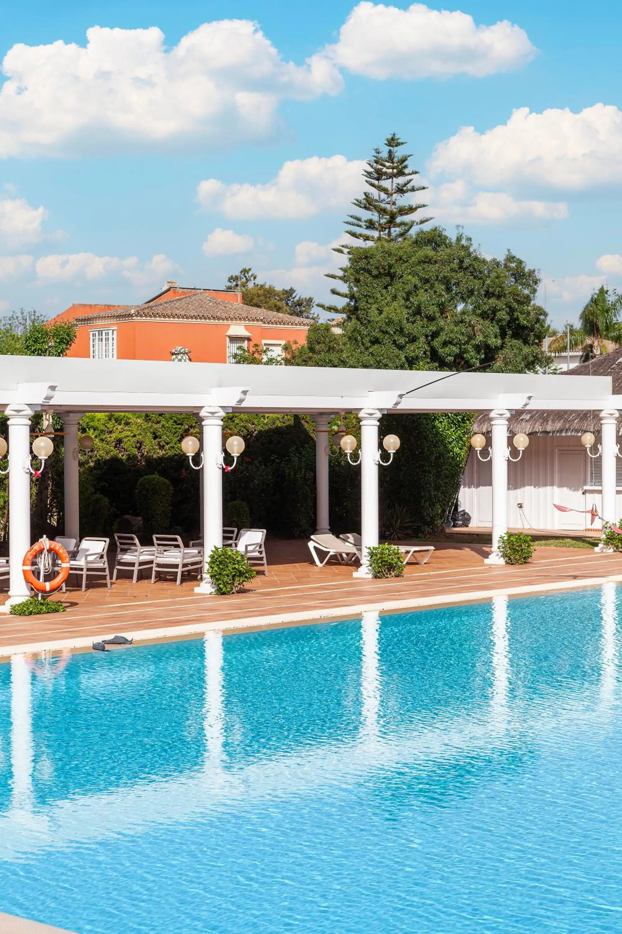 Swimming pool in Hotel Jerez & Spa