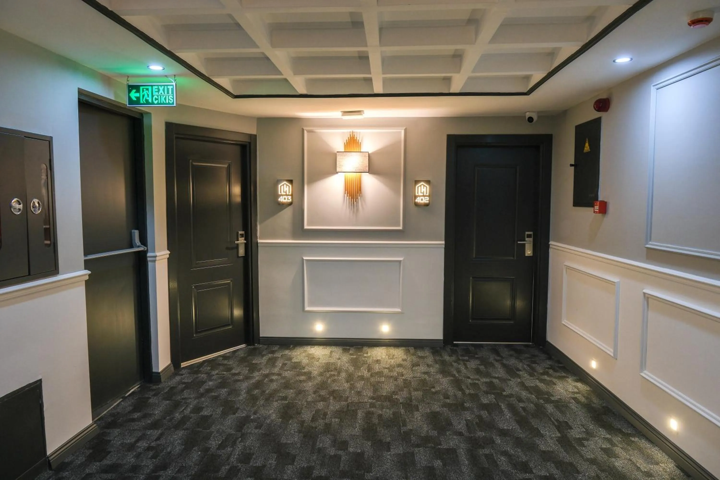 On site in Plus Hotel & Private Transportation İstanbul Airport-By Loft