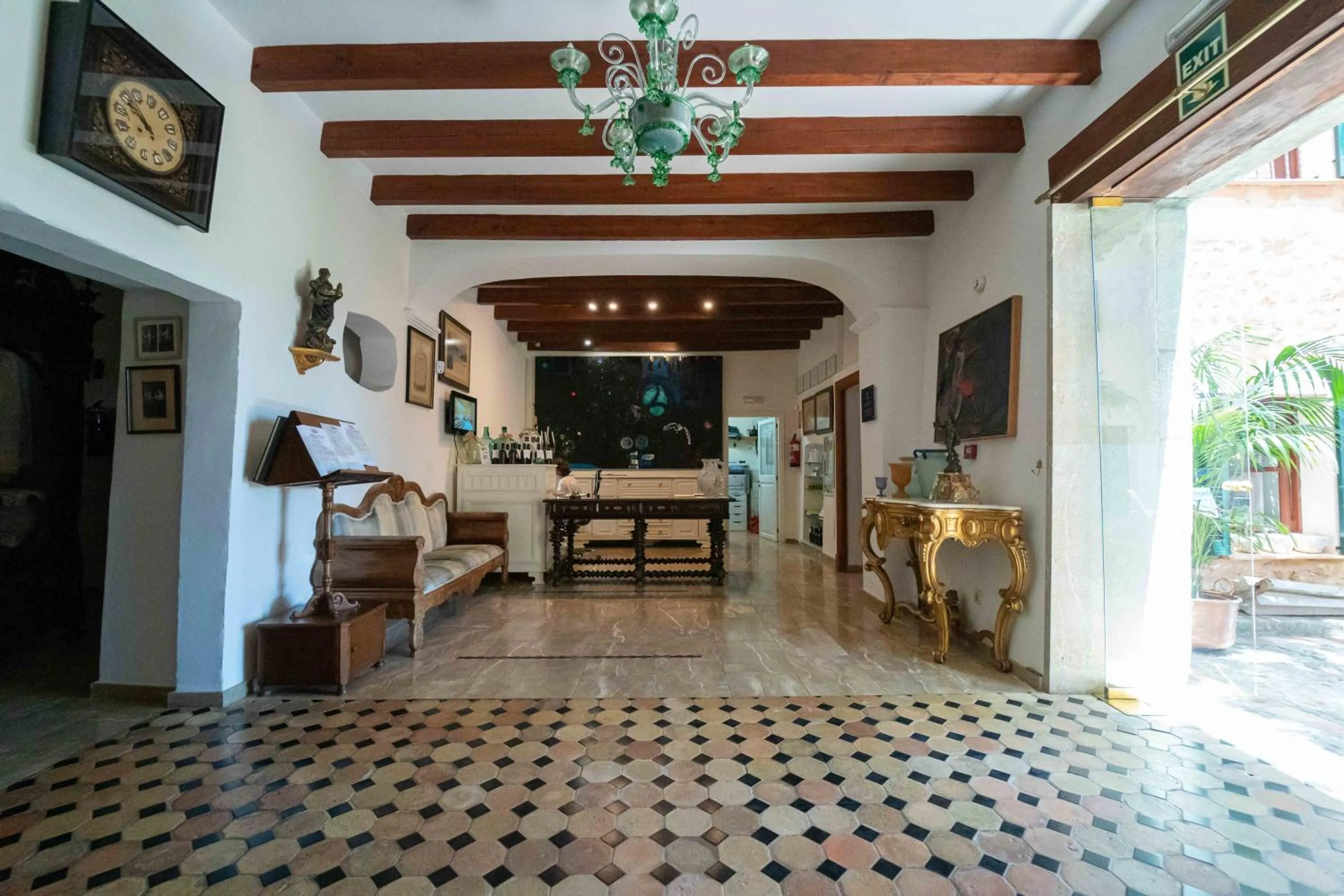 Lobby or reception in Hotel Rural S'Olivaret & Spa