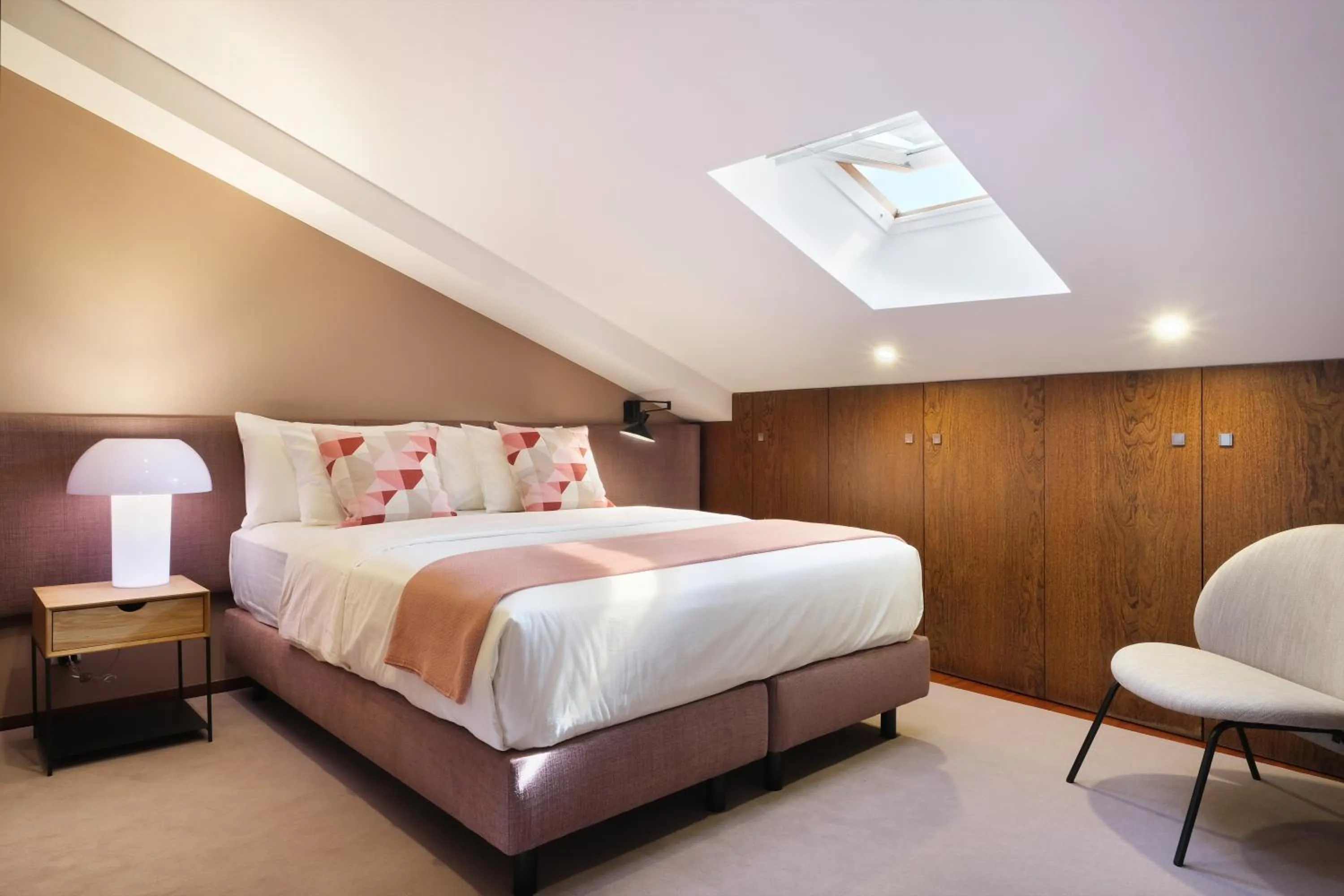 Bed in Nº150 Apartment Triplex with Suites and Terrace