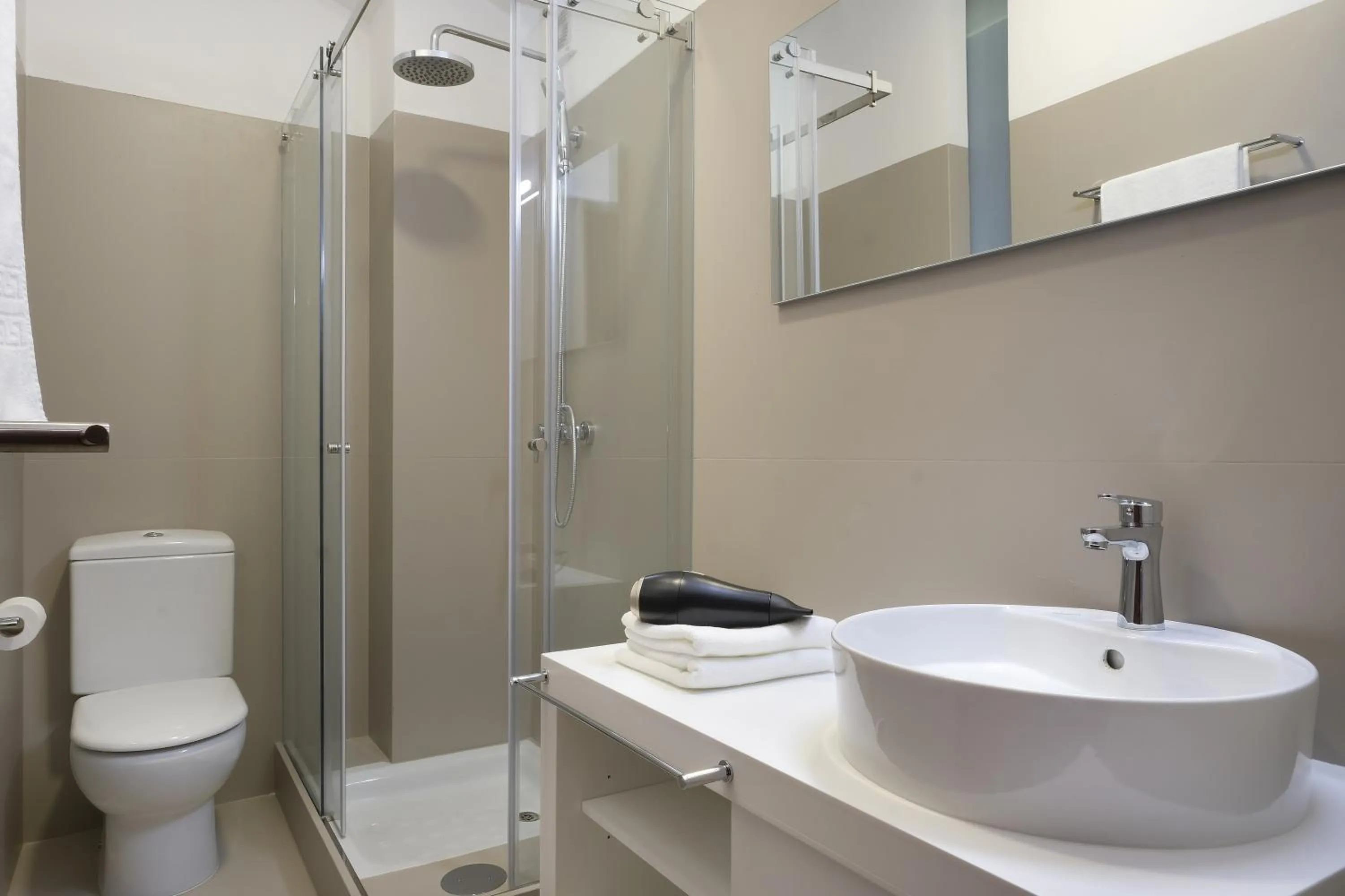 Nº150 Apartment Triplex with Suites and Terrace