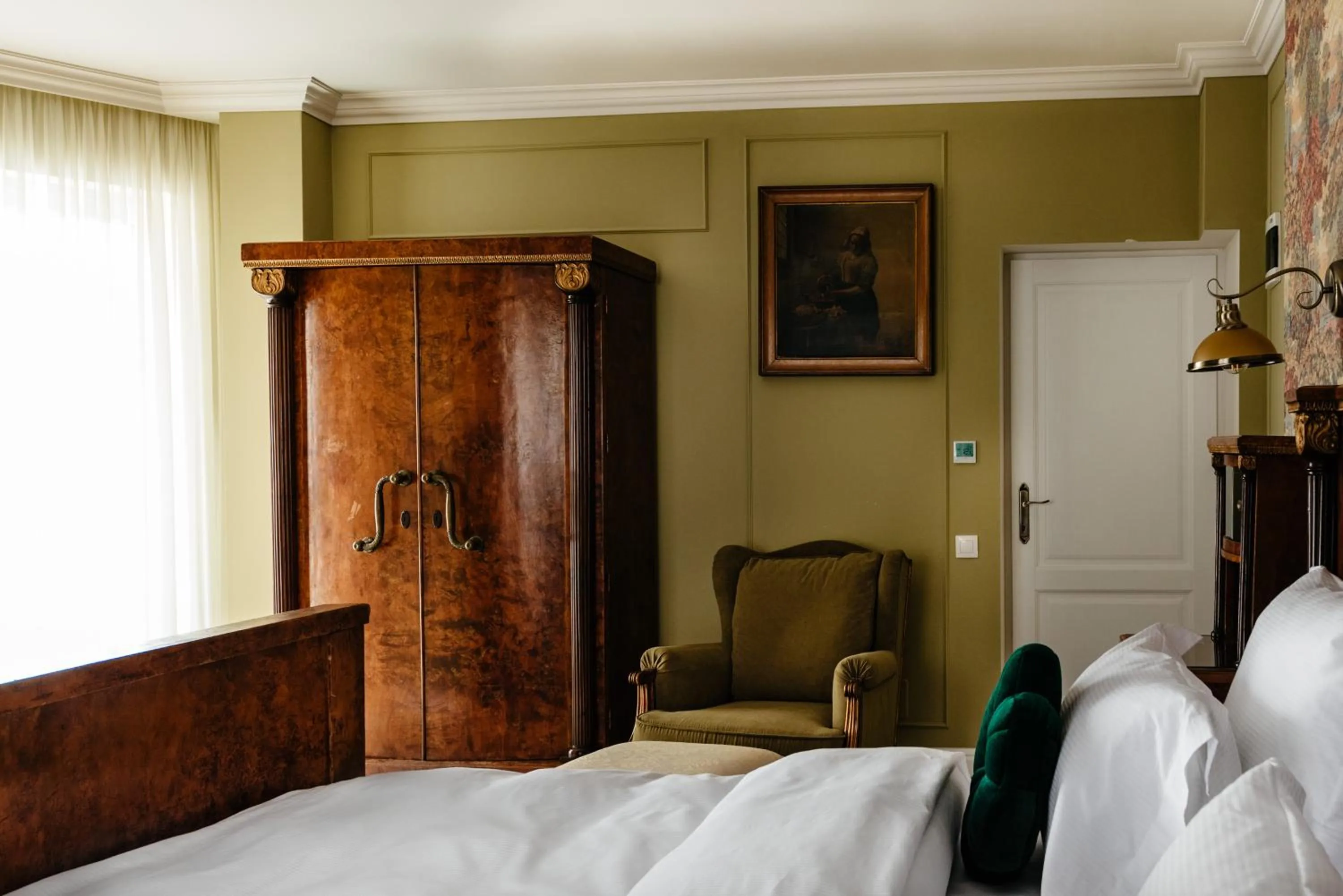 Bedroom, Bed in Ateneea Luxury Rooms