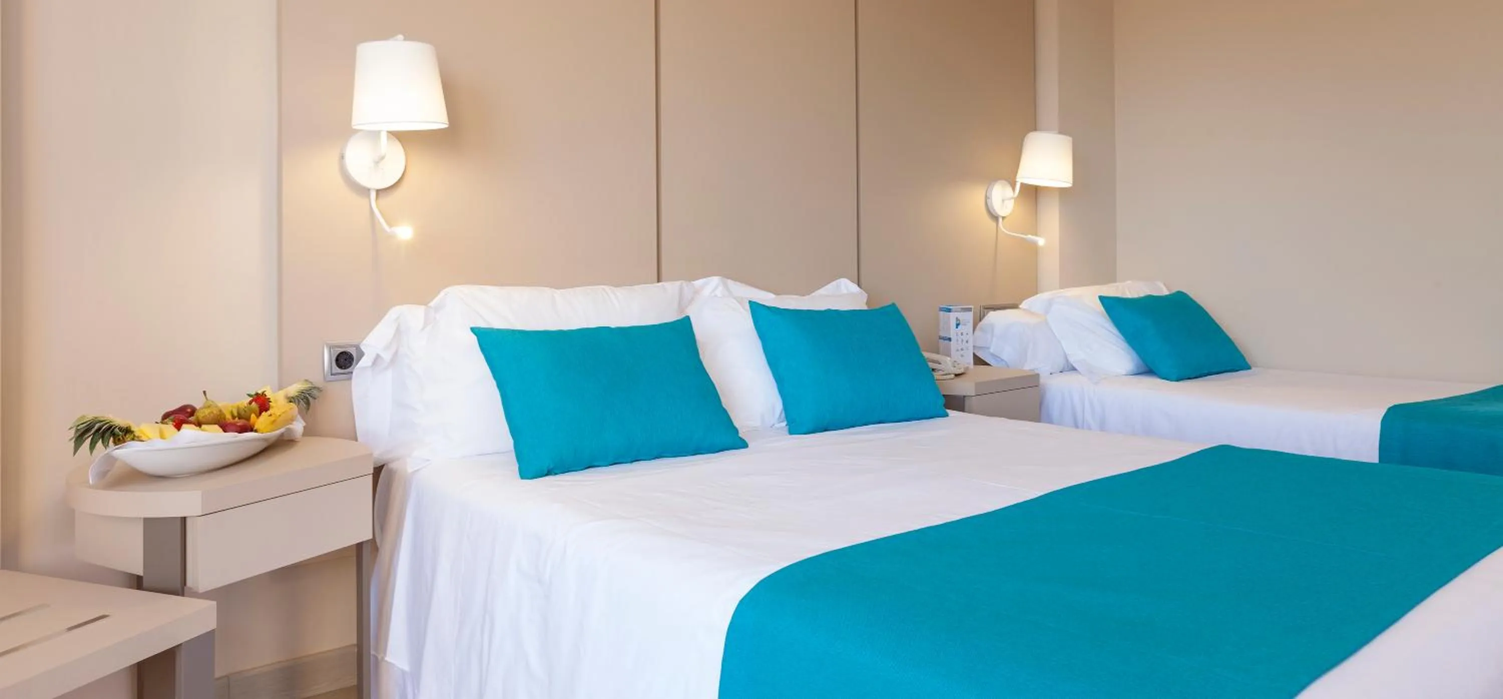 Bed in Hotel Peñiscola Palace