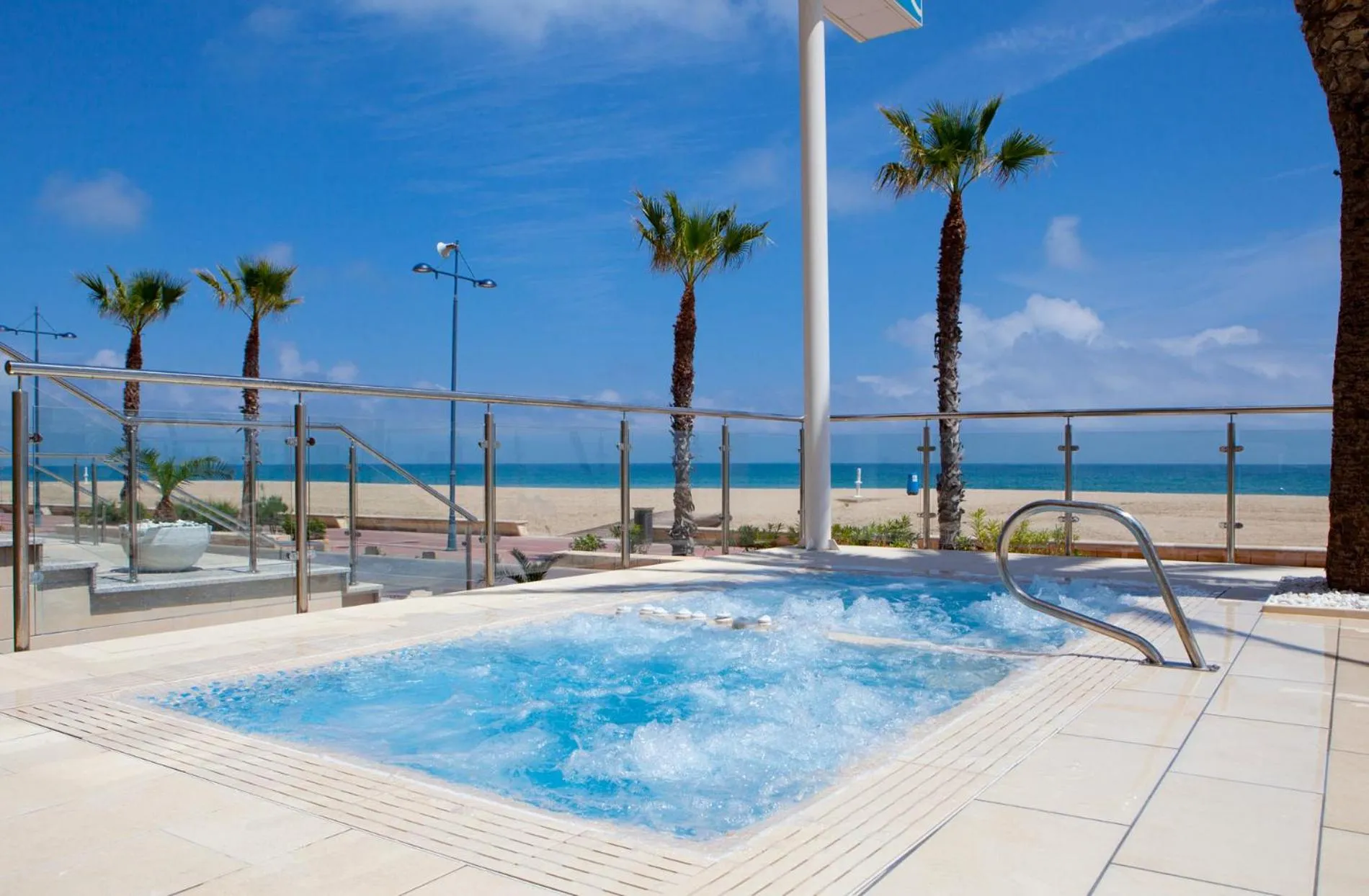 Hot Tub in Hotel Peñiscola Palace