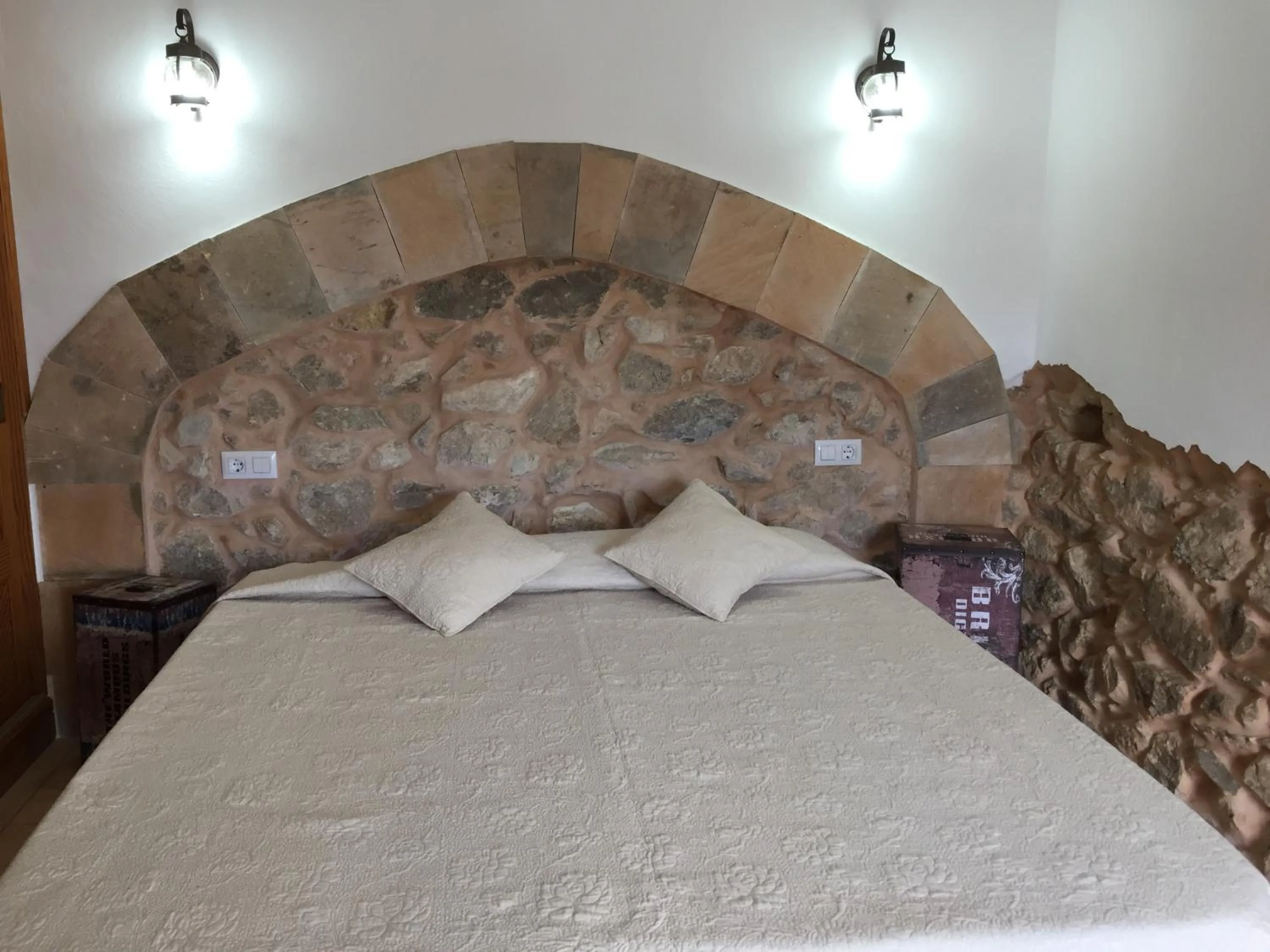 Bed in Agroturisme Es Picot