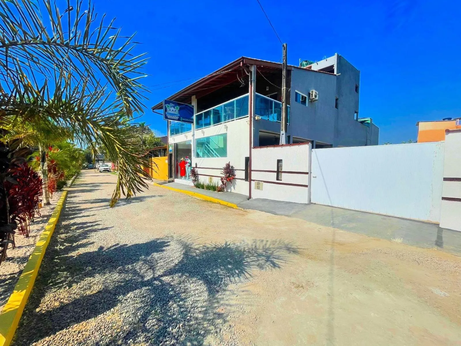 Property building in Pousada Ubatuba