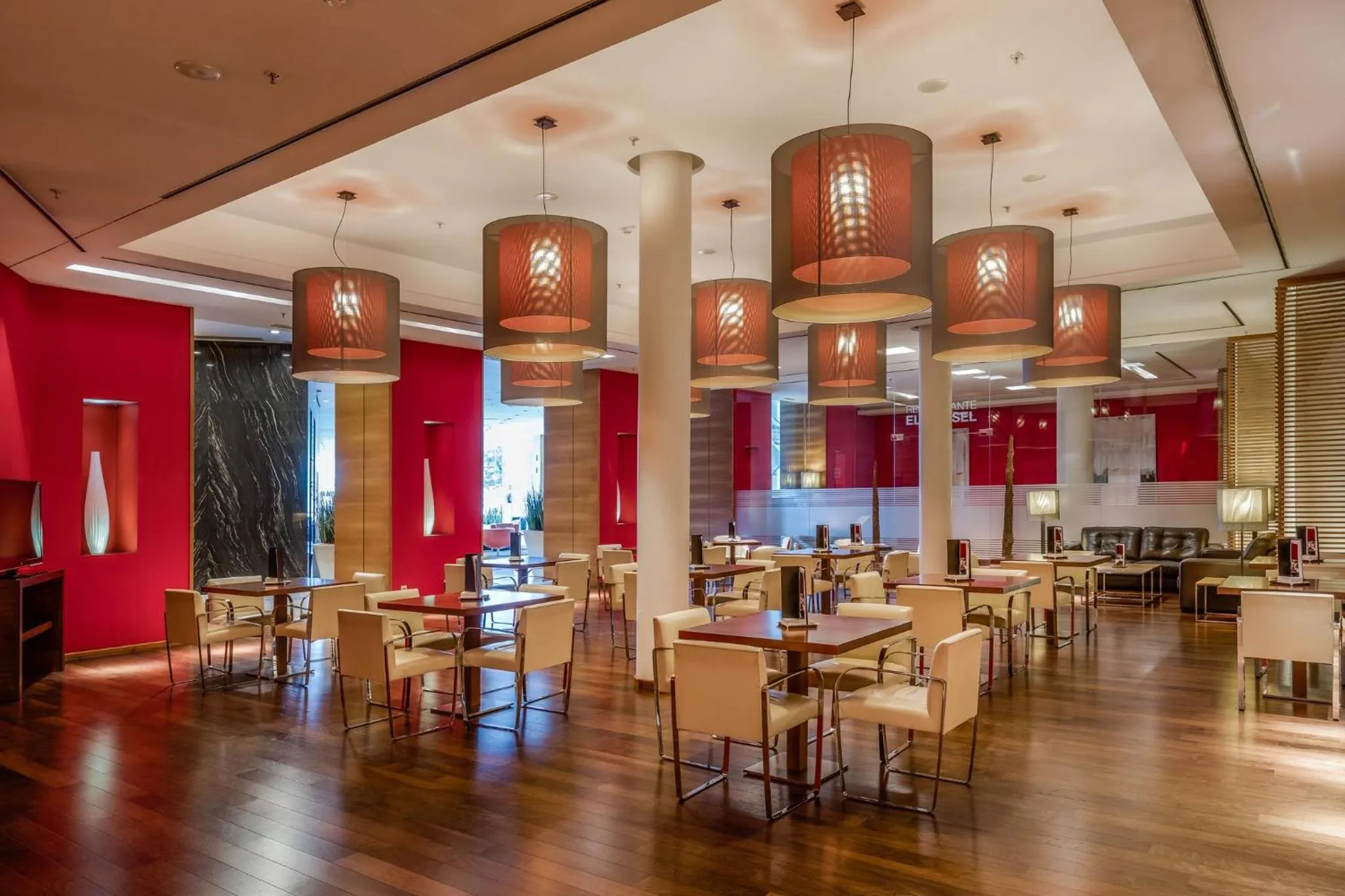 Lounge or bar in Sercotel Sorolla Palace