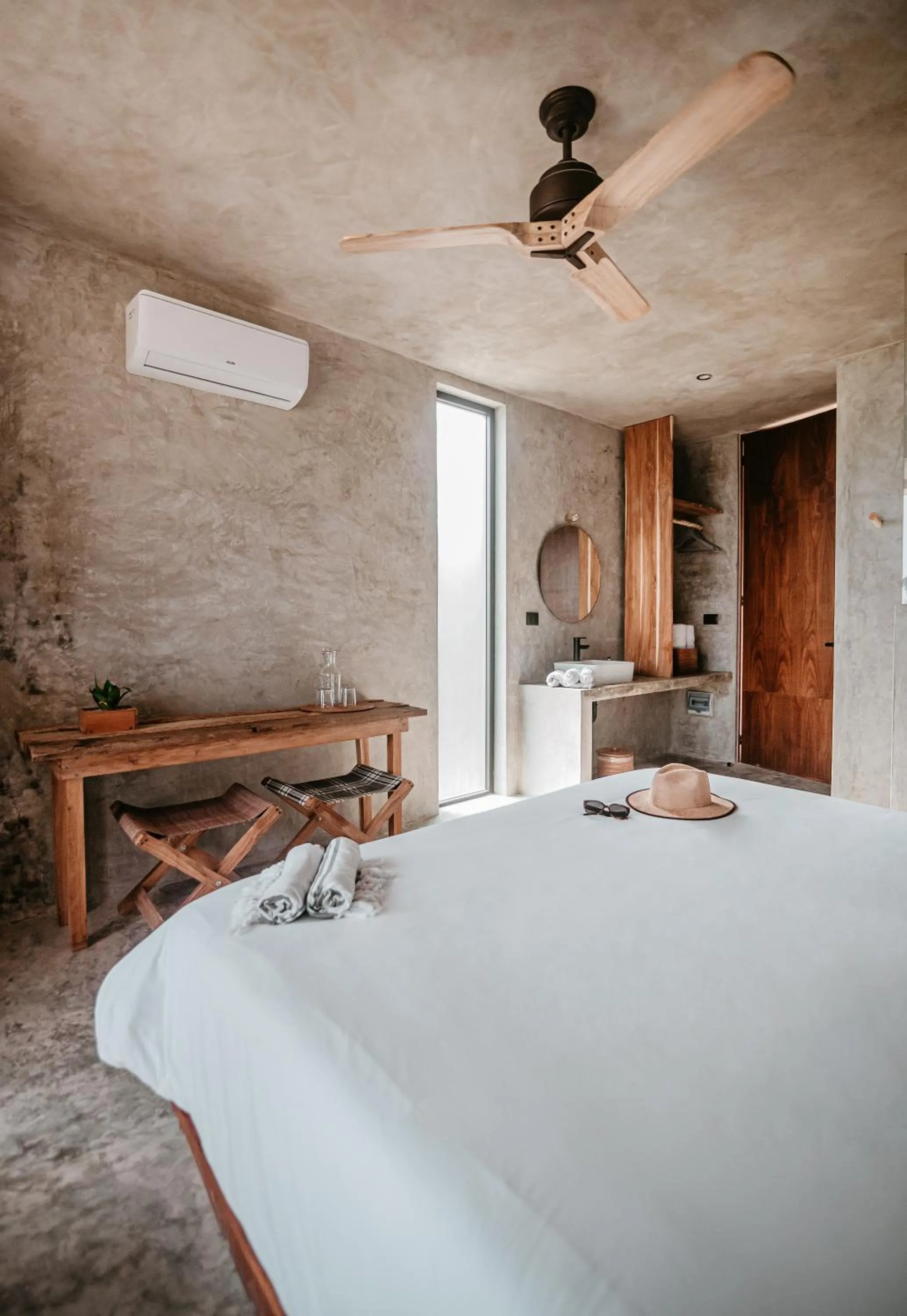 Bedroom, Bed in Dos Mares Barefoot Luxury