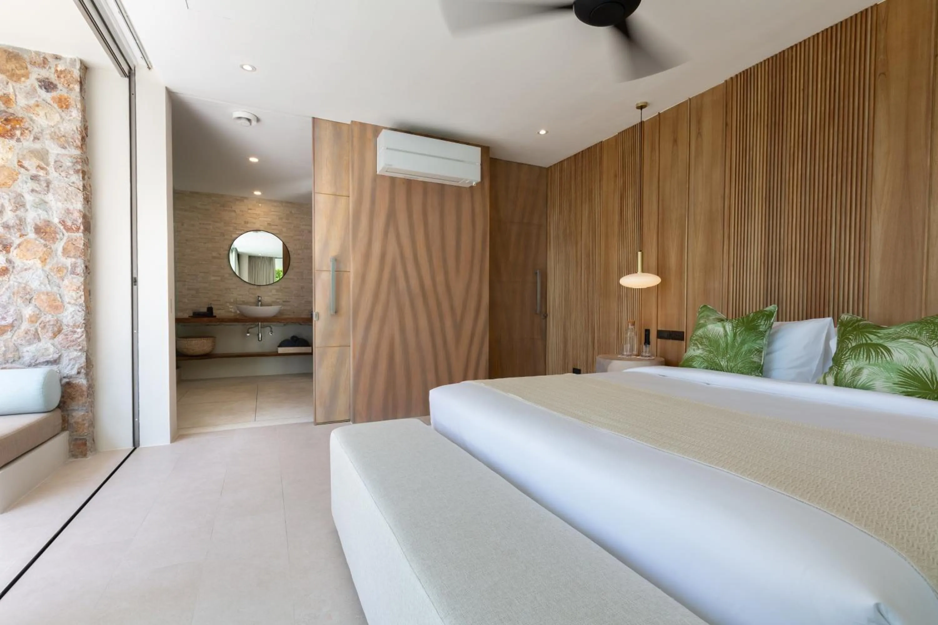 Bed in Villa Celadon