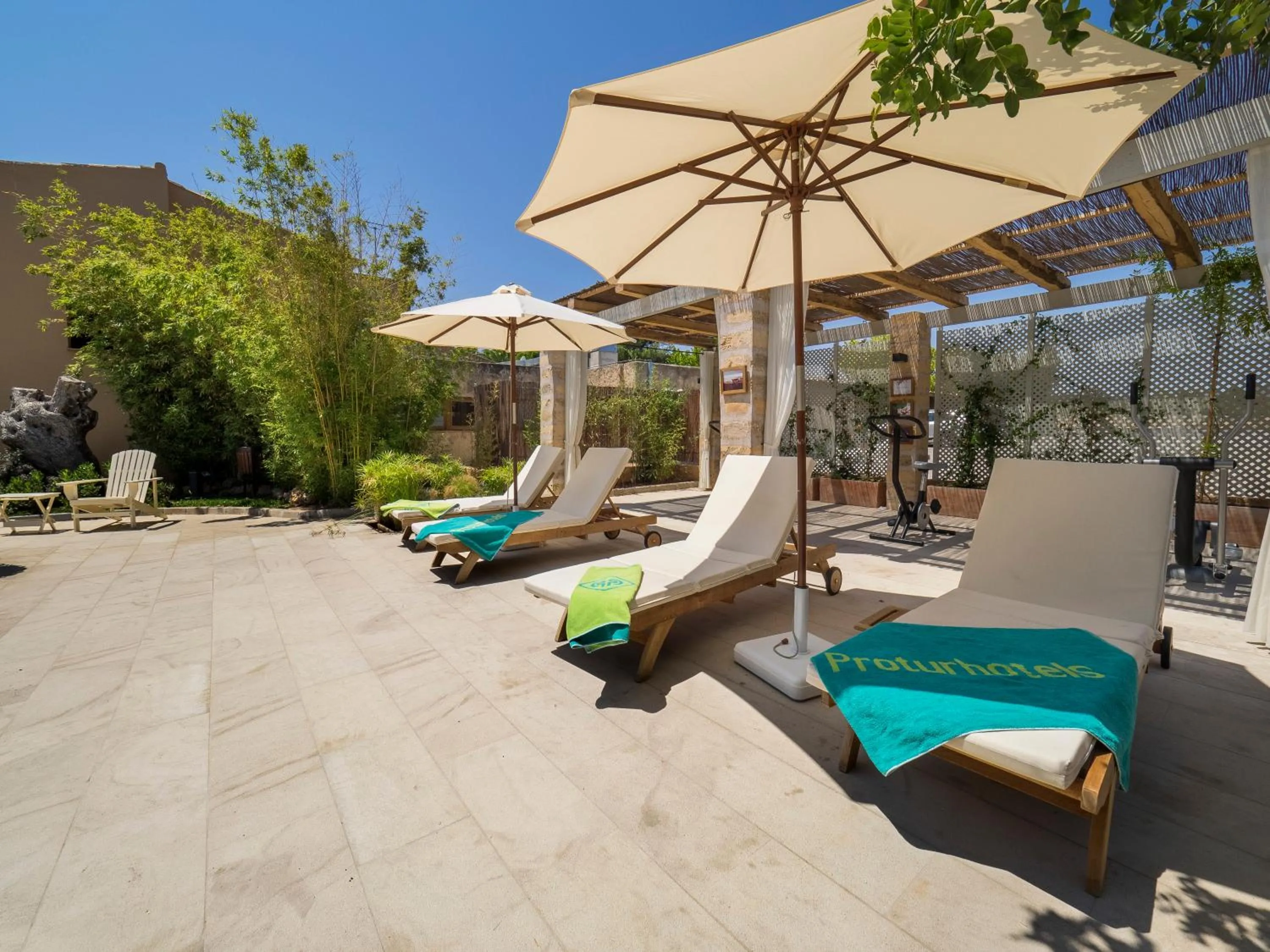 Patio in Protur Residencia Son Floriana