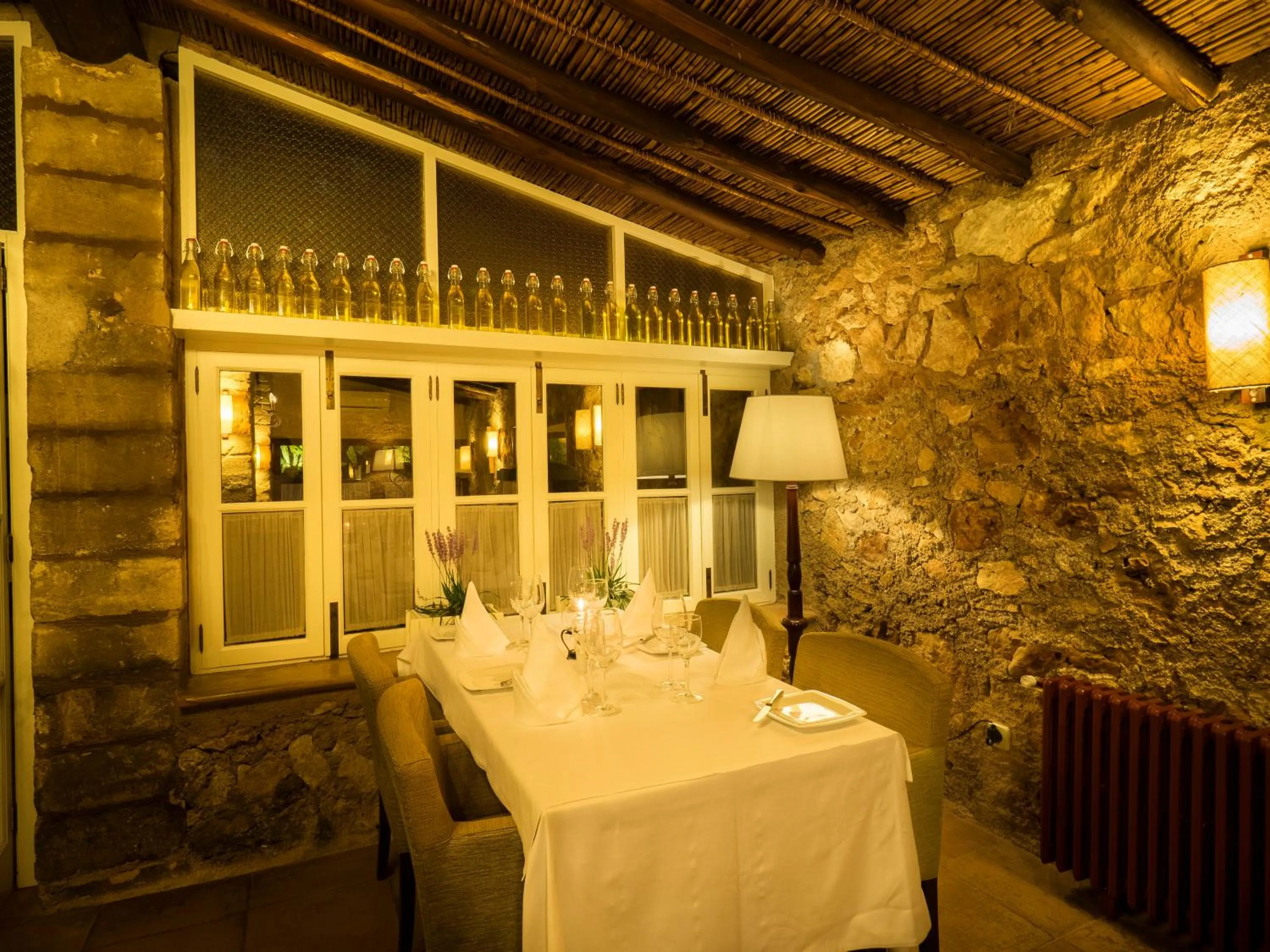 Restaurant/places to eat in Protur Residencia Son Floriana