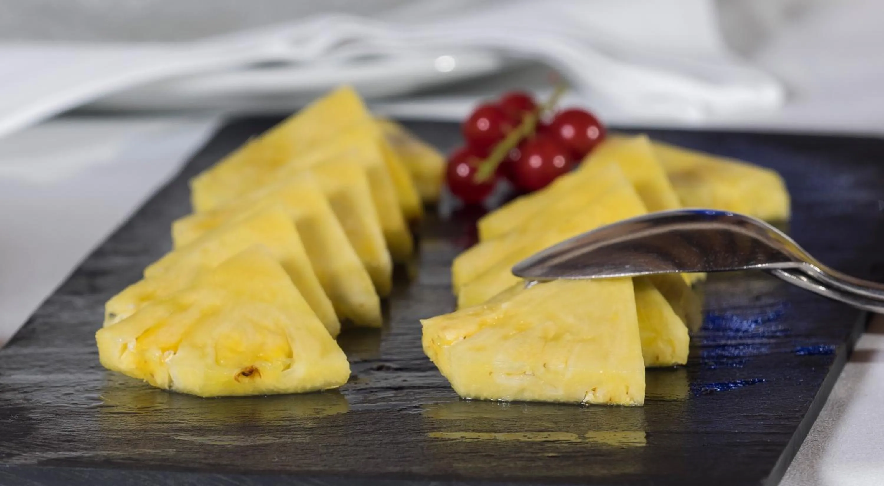 Food and drinks in Protur Residencia Son Floriana