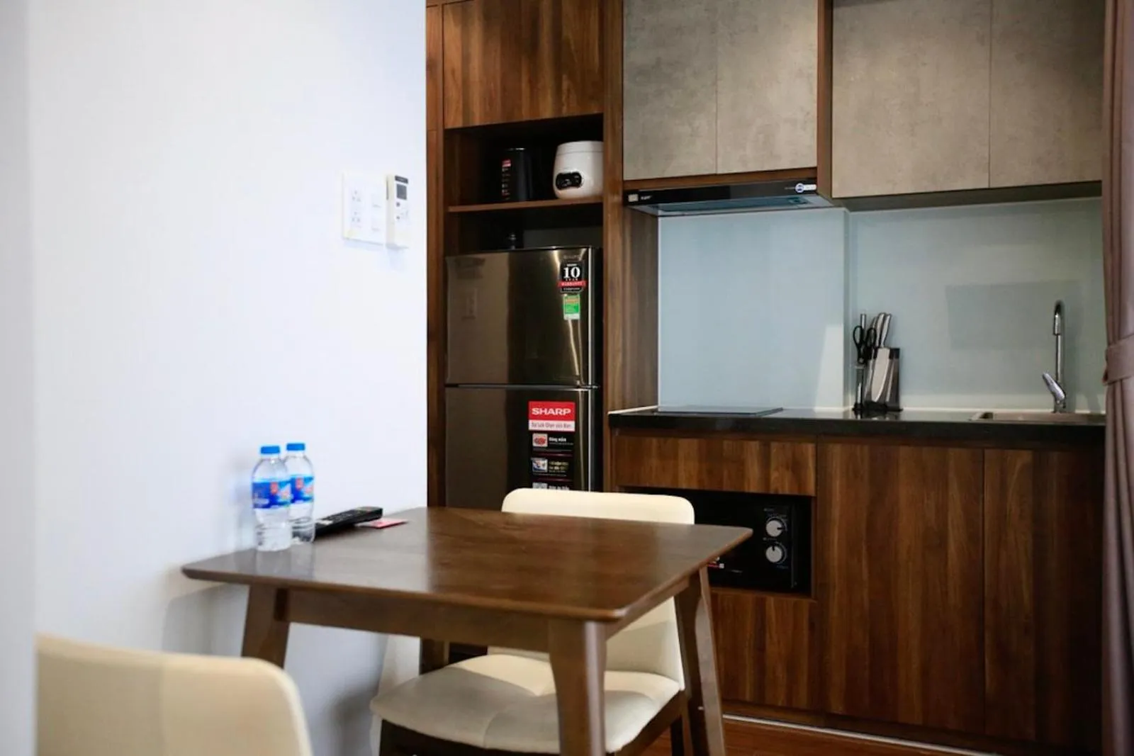 Dining area in CityHouse - Villea