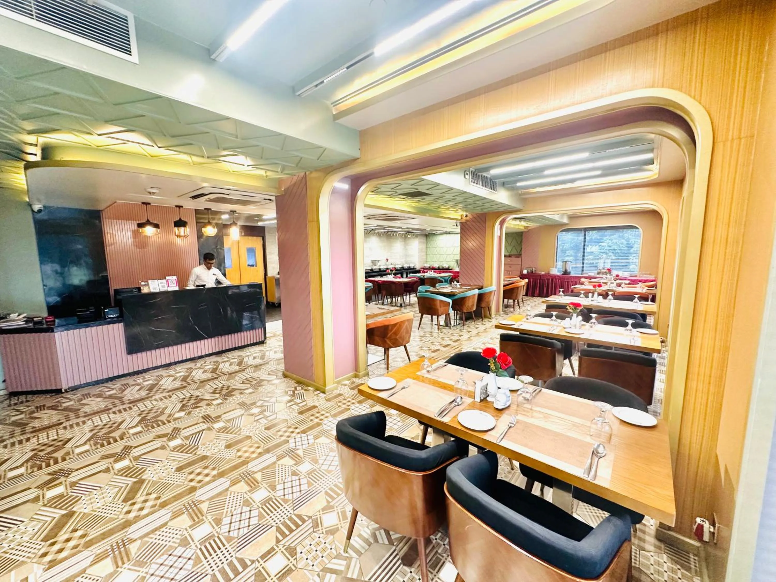 Restaurant/places to eat in The Zabeer Dhaka